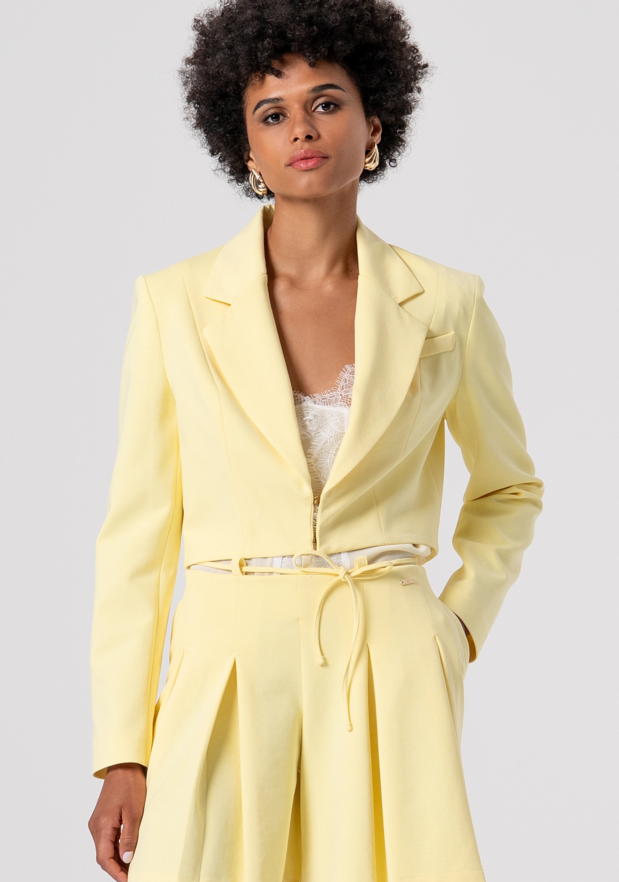 Blazer cropped con maniche lunghe FJ26SJ1002W84201-Q91 Fracomina