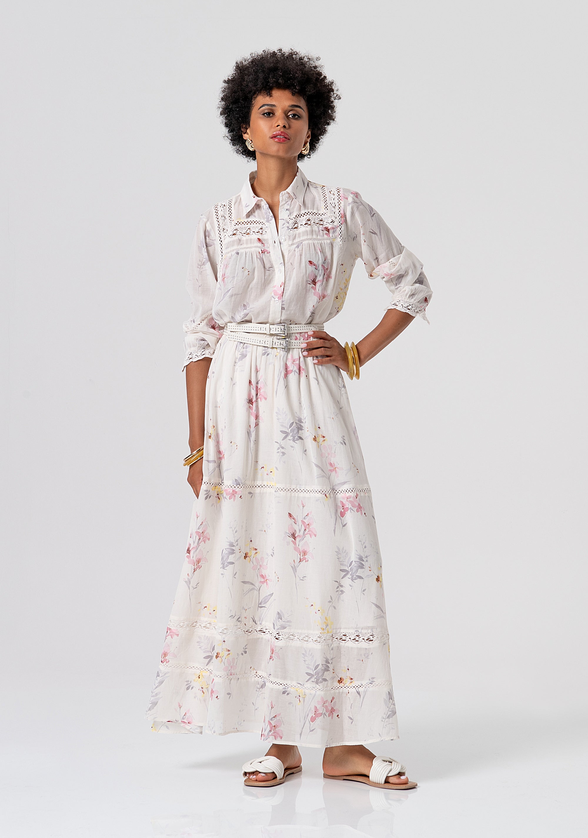 Camicia regular in fantasia floreale FJ26ST6003W694K2-472 Fracomina