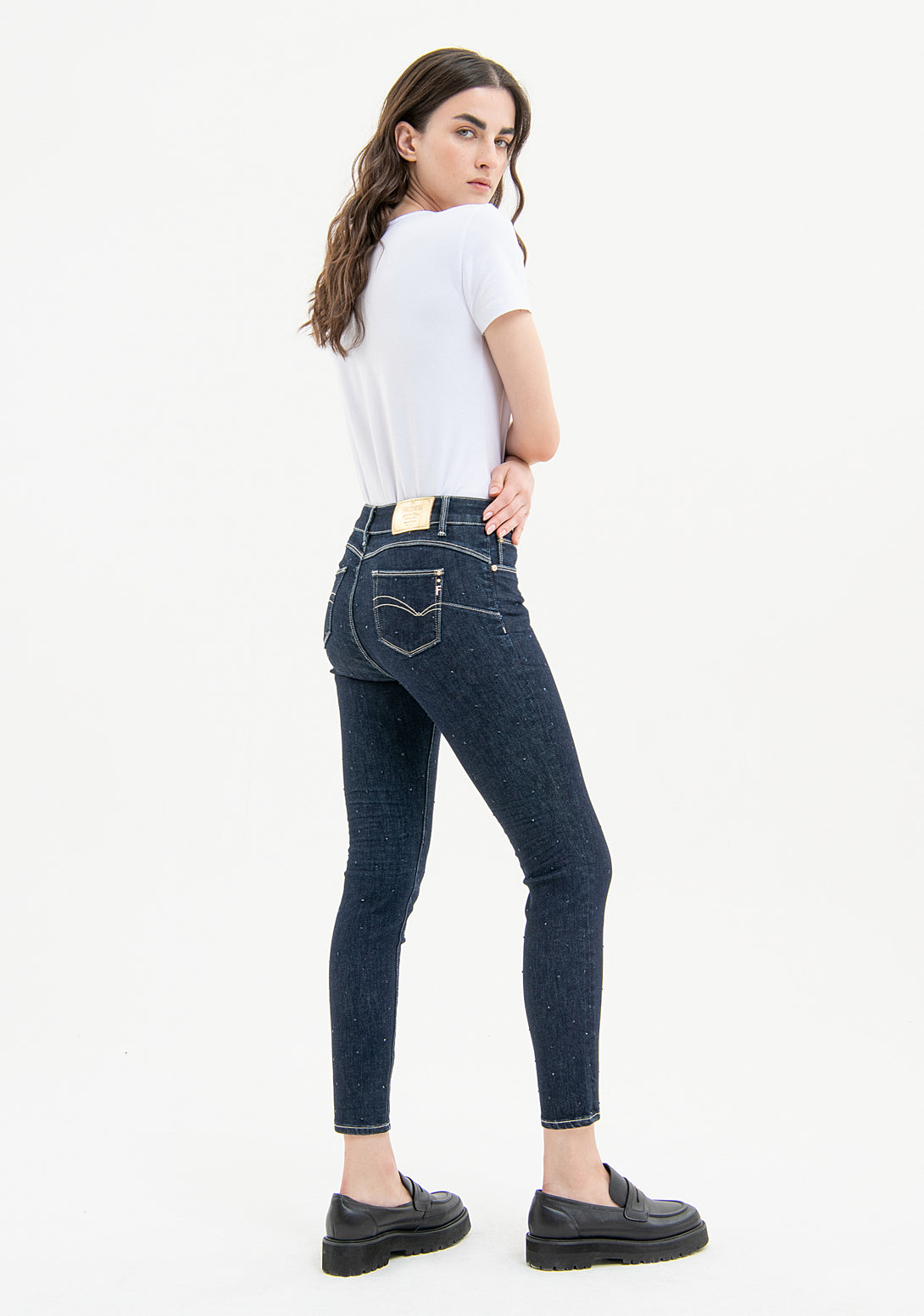 Jeans skinny effetto push up in denim con lavaggio raw FP23WV8000D40193 Fracomina