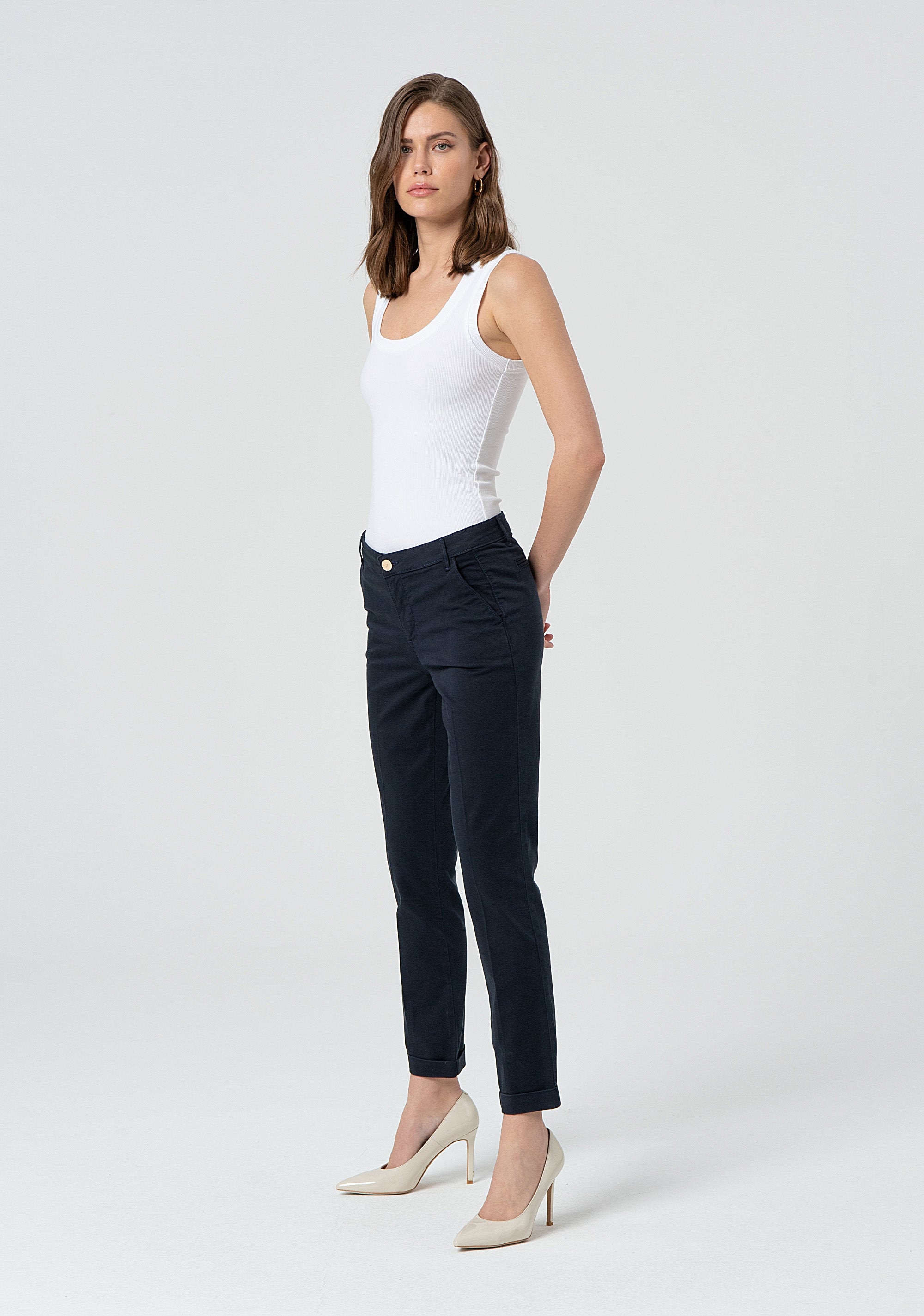 Pantalone regular in raso