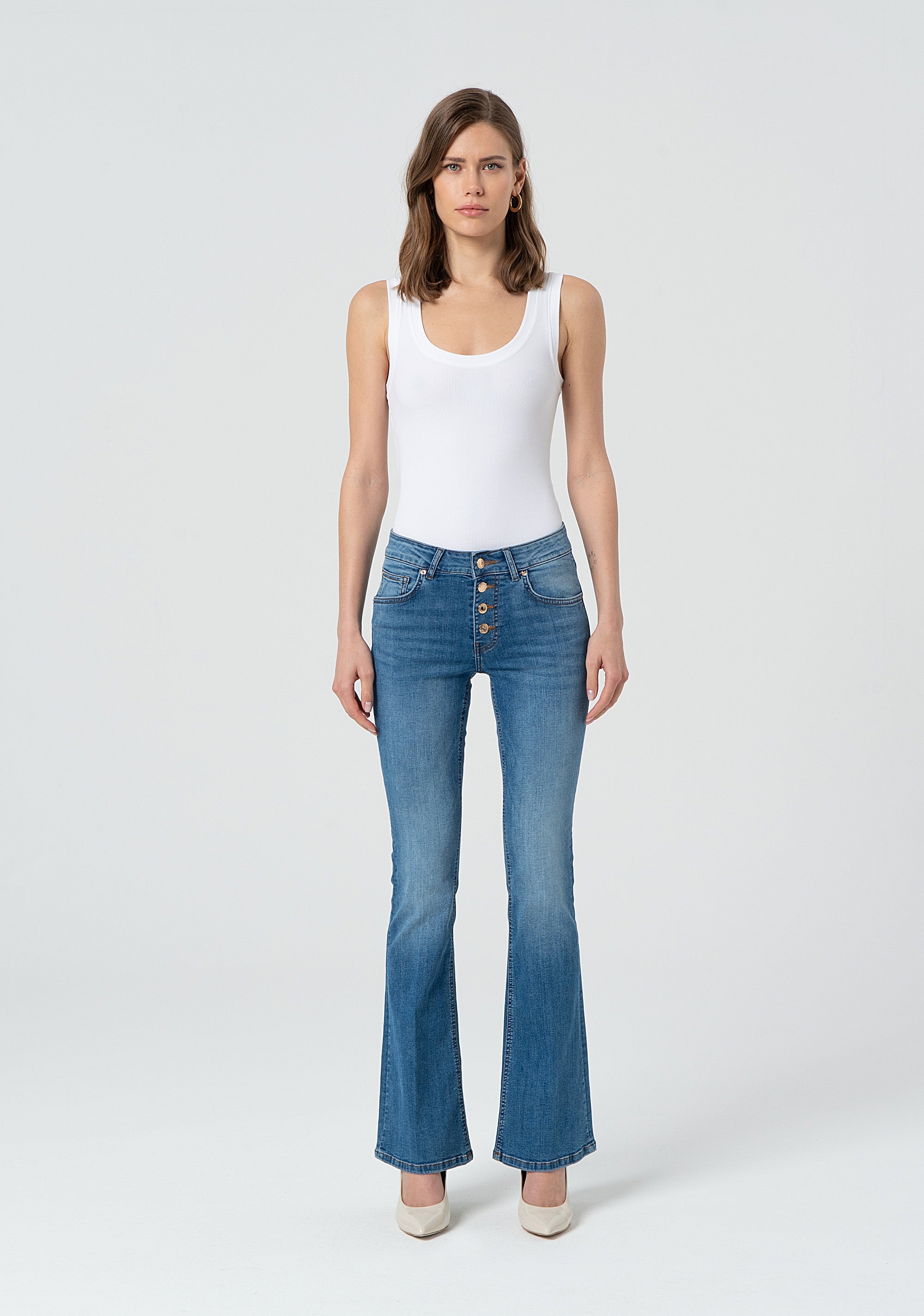 Jeans bootcut in denim con lavaggio medio FP25SVA010D46002-258 Fracomina