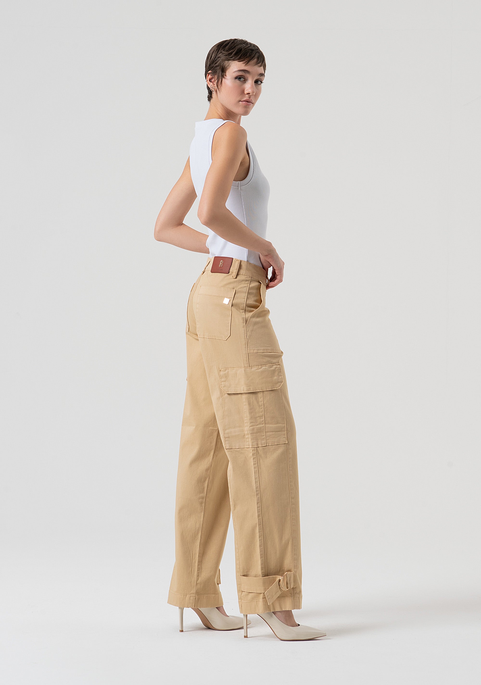 Pantalone cargo in raso FP25WVC004W72001-L20 Fracomina