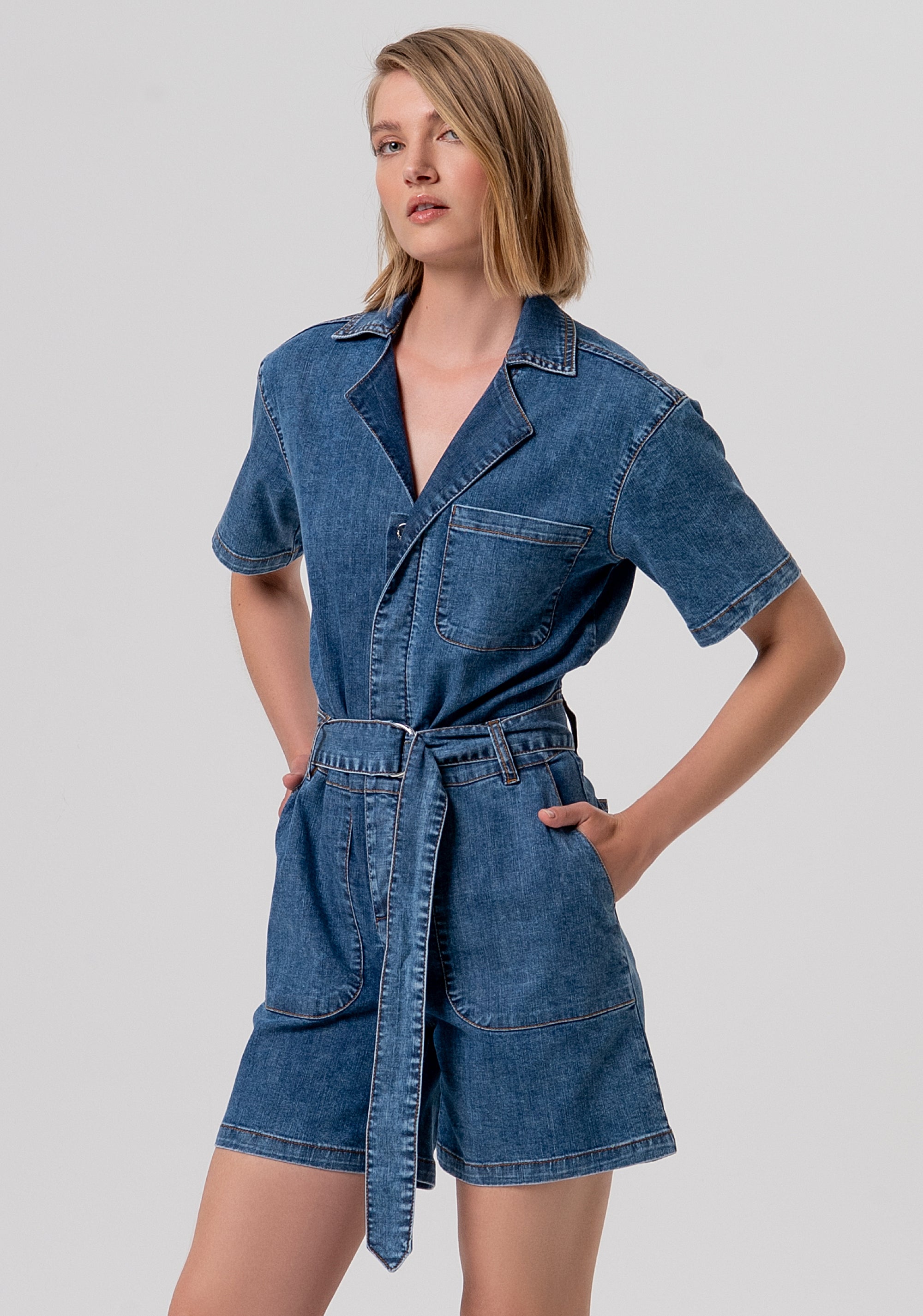 Tuta regular corta in denim con lavaggio medio FP26SO1003D46602-349 Fracomina