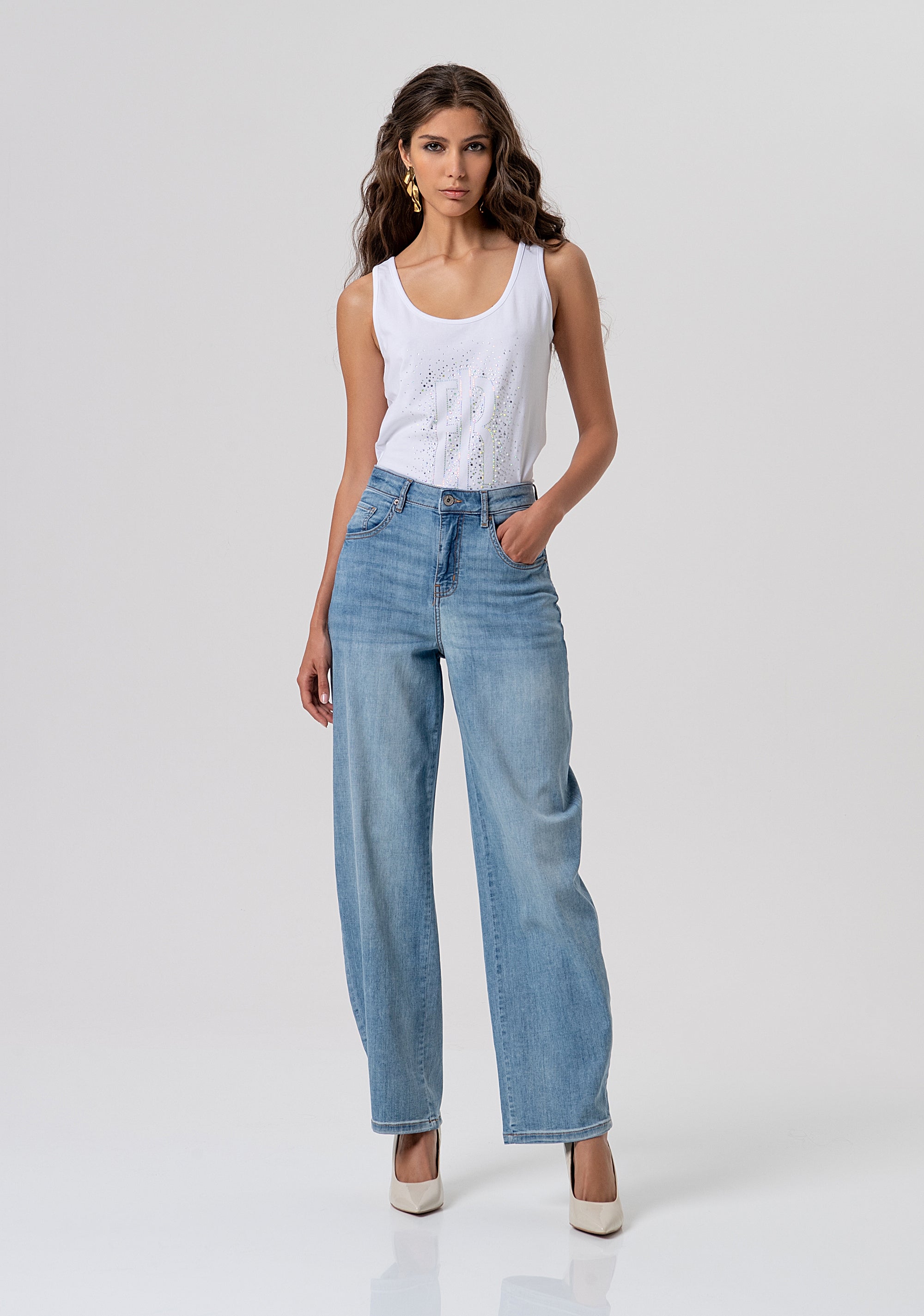 Jeans carrot balloon fit in denim con lavaggio medio FP26SVD006D45003-062 Fracomina