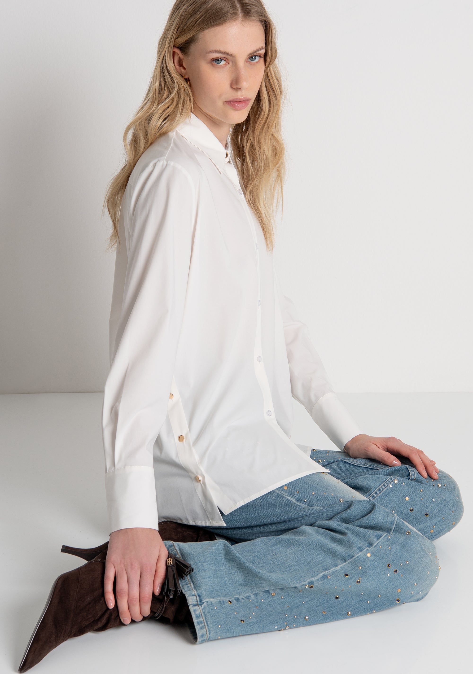 Camicia over con bottoni sul fondo FP26WT6008W58401 FRACOMINA