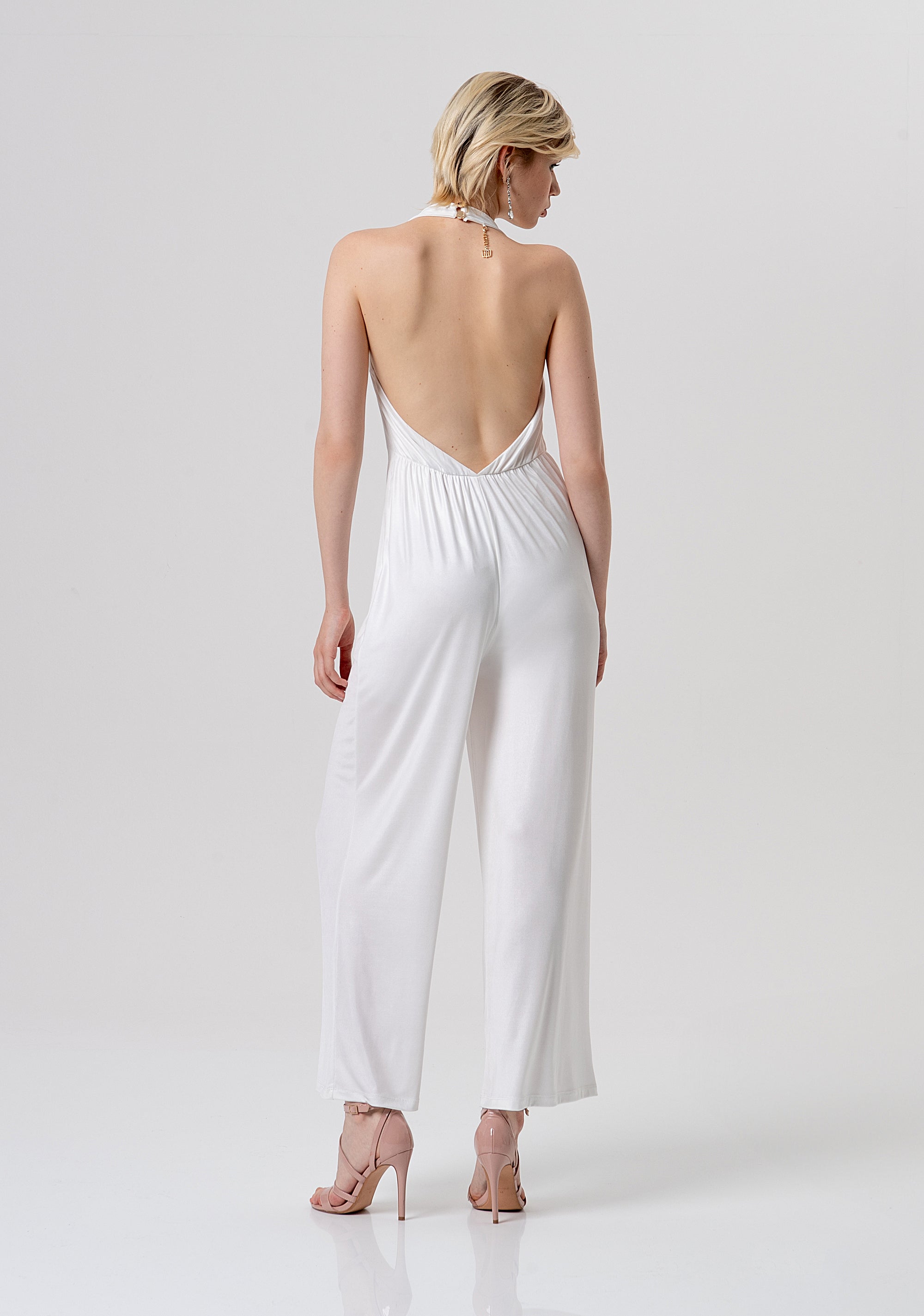 Tuta senza maniche con accessorio gioiello
