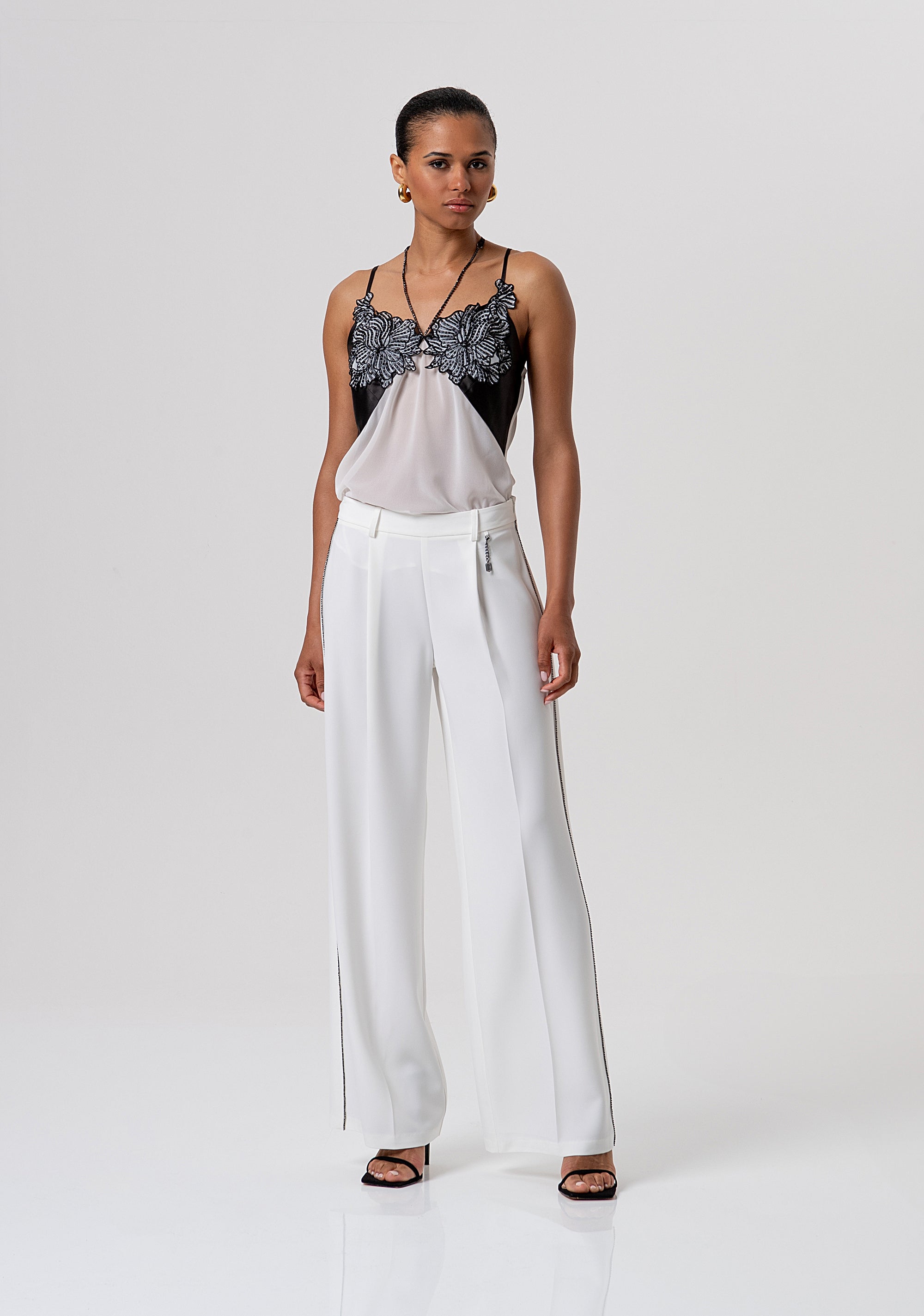 Pantaloni flare a palazzo con pences FQ26SV3001W47601-278 Fracomina