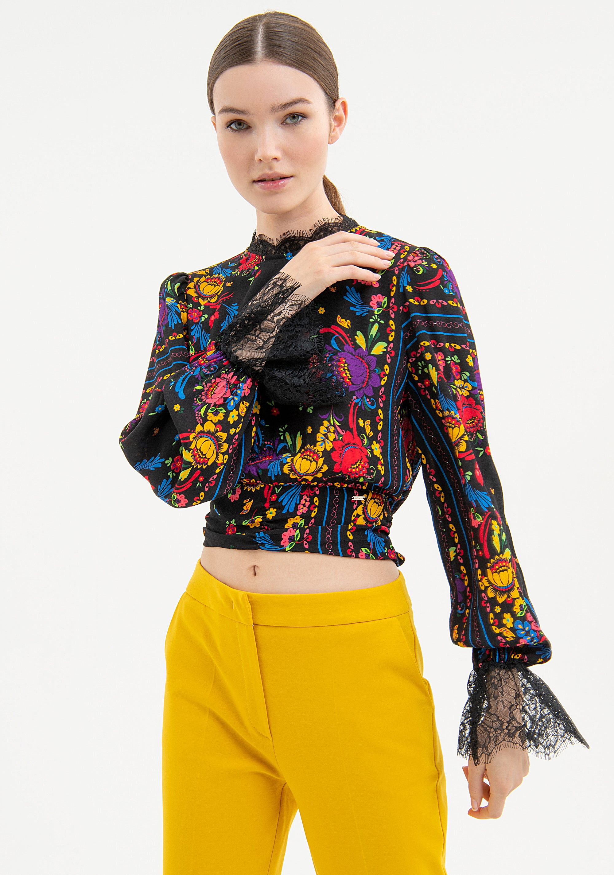 Blusa cropped in fantasia foulard FR23WT1011W422R8 Fracomina