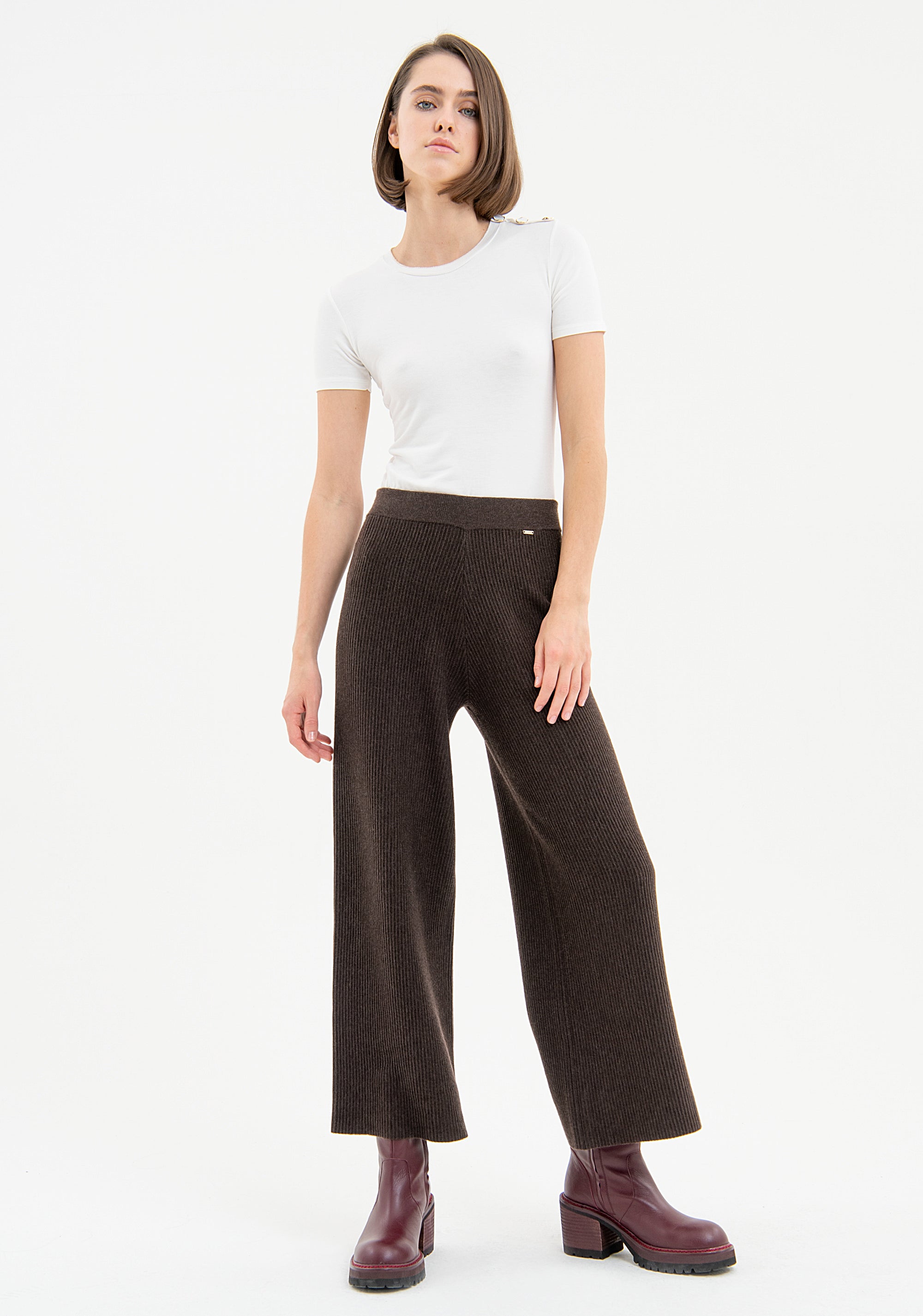 Pantaloni cropped modello culotte in maglia FR23WVB002K49801 Fracomina