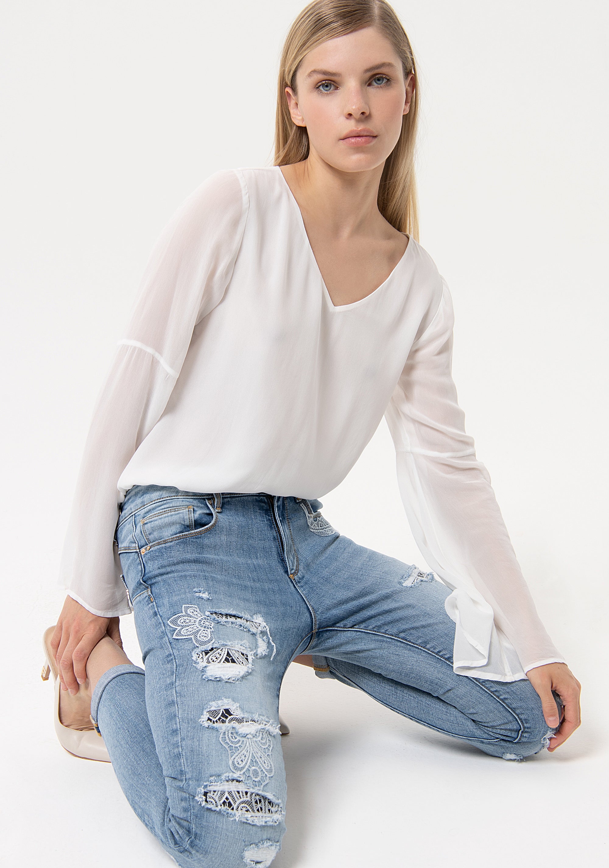 Jeans skinny effetto push up in denim con lavaggio bleached FR24SV8000D401E5 Fracomina