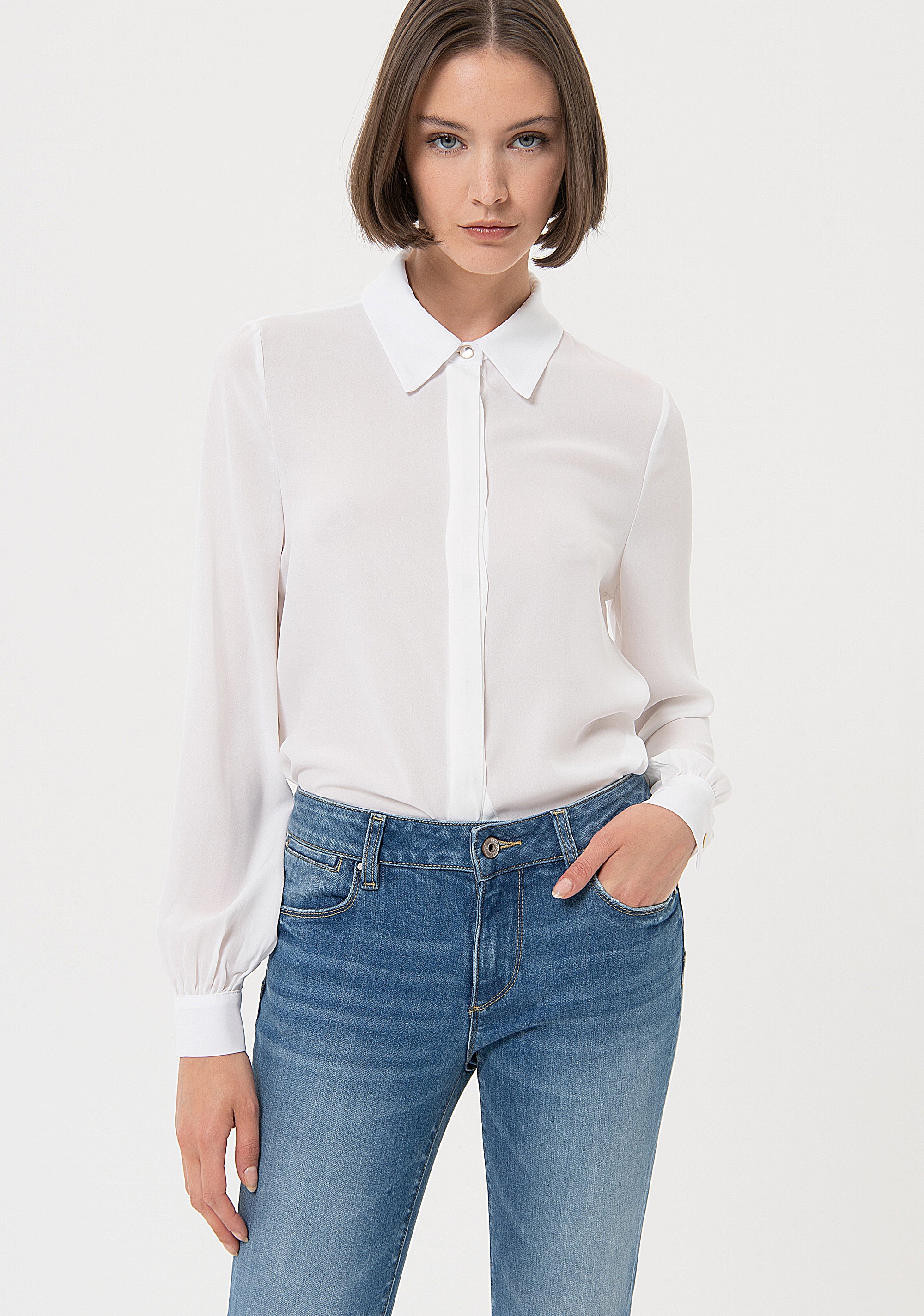 Jeans skinny effetto push up in denim con lavaggio stonebleached FR24SV9002D40102 Fracomina