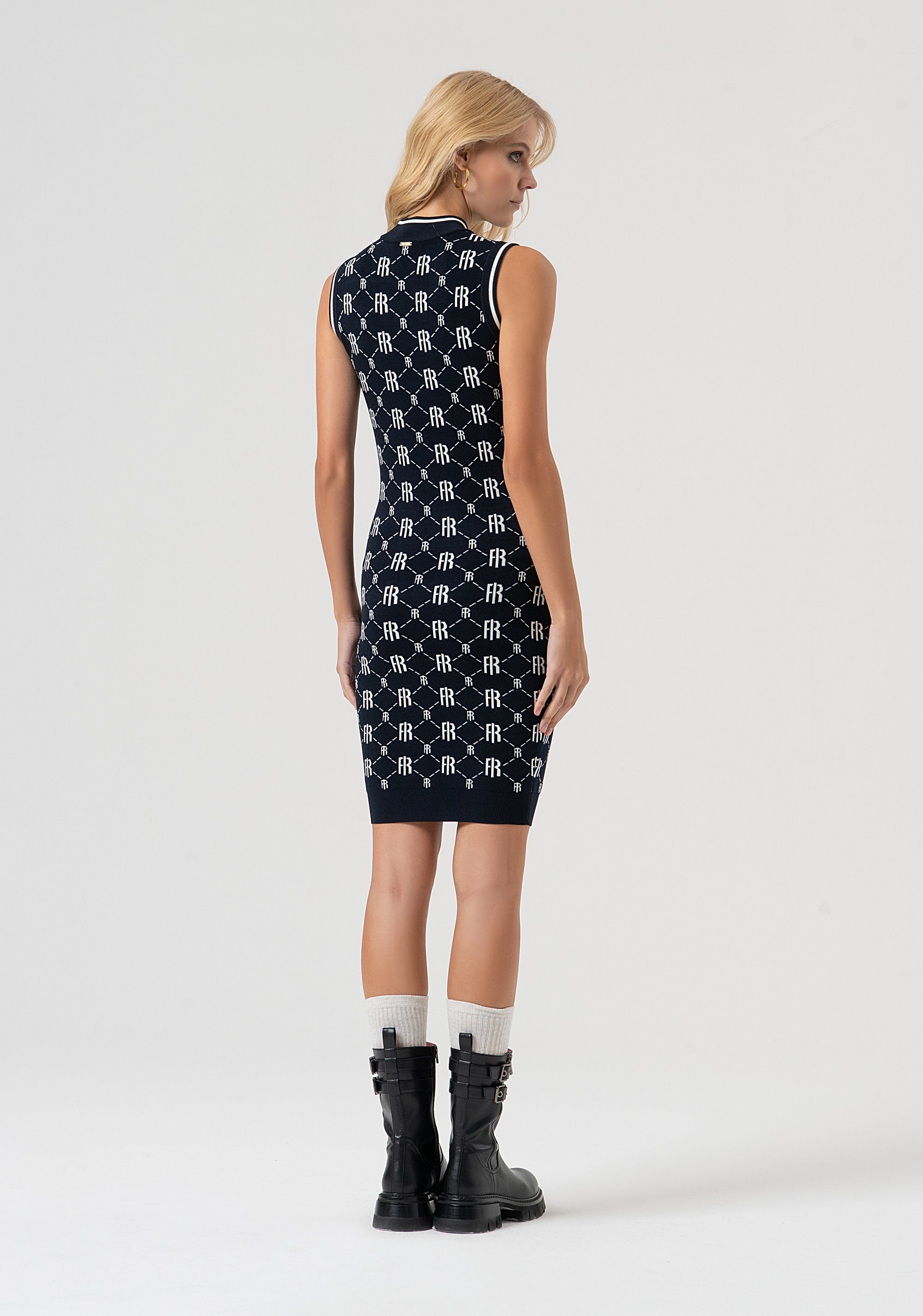 Abito slim mini in jacquard logo FR25WD5012K414F8-968 Fracomina