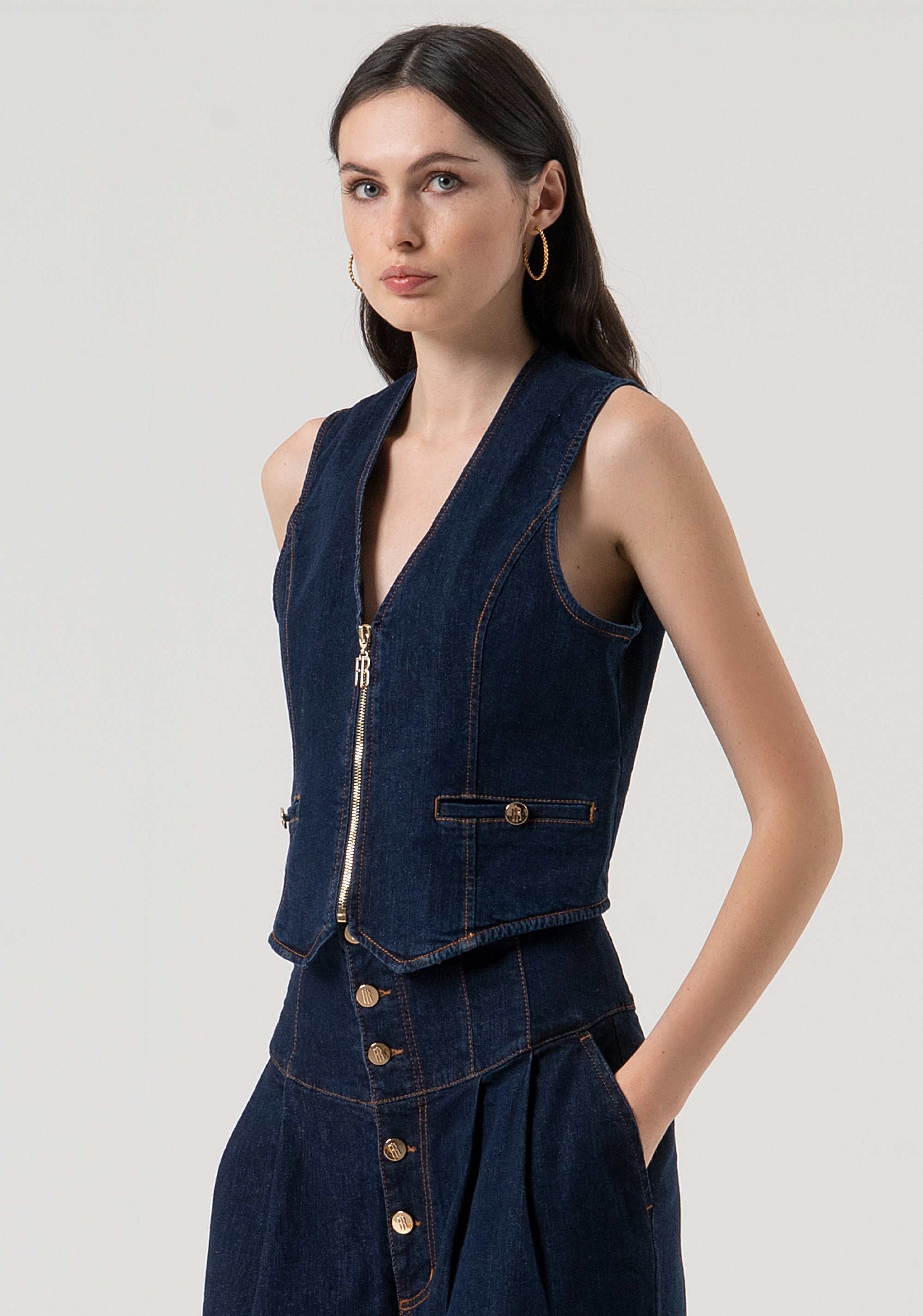 Gilet regular in denim con lavaggio raw FR25WJ5013D46493-L23 Fracomina