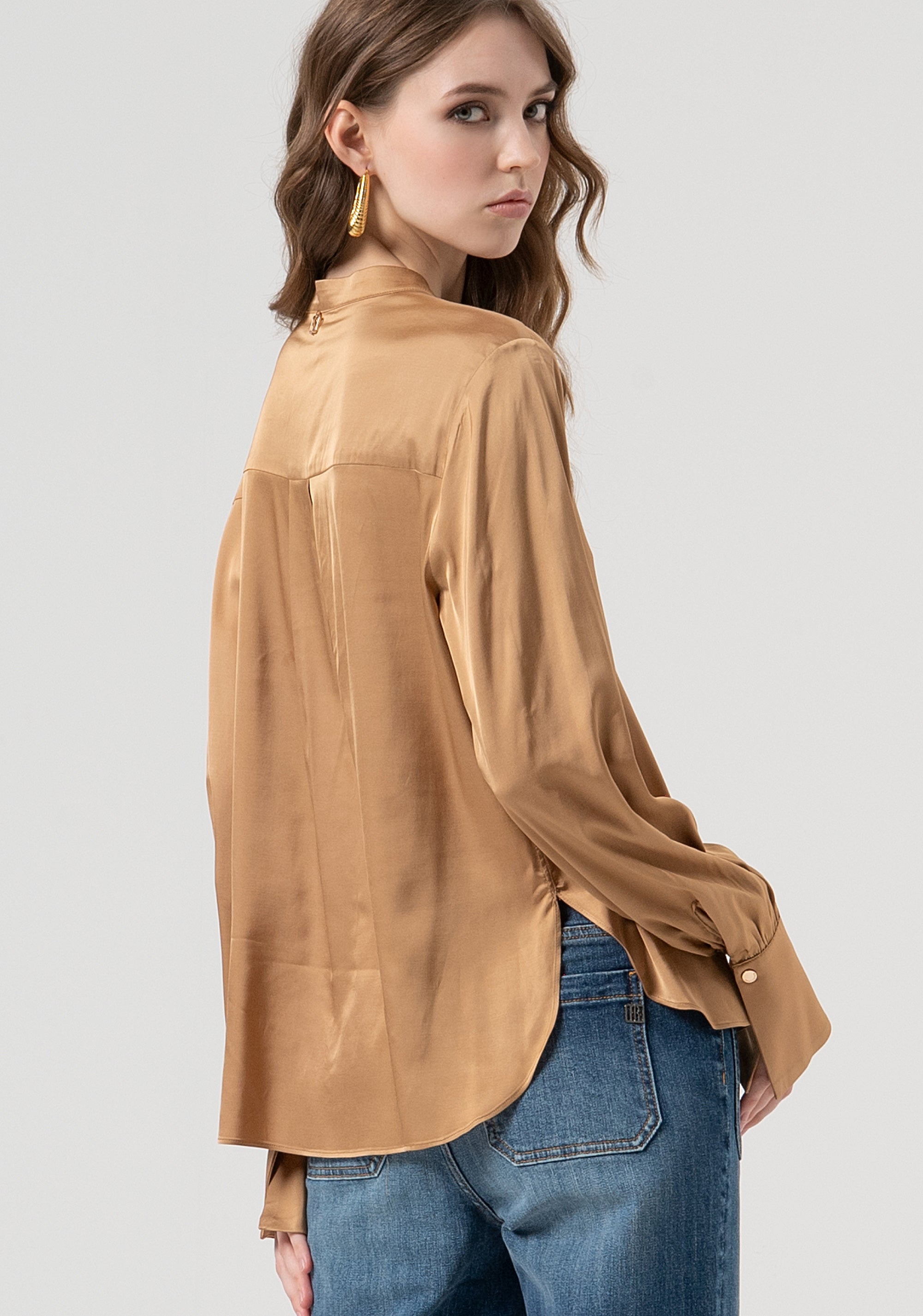 Blusa regular in raso FR25WT1011W58401-093 Fracomina