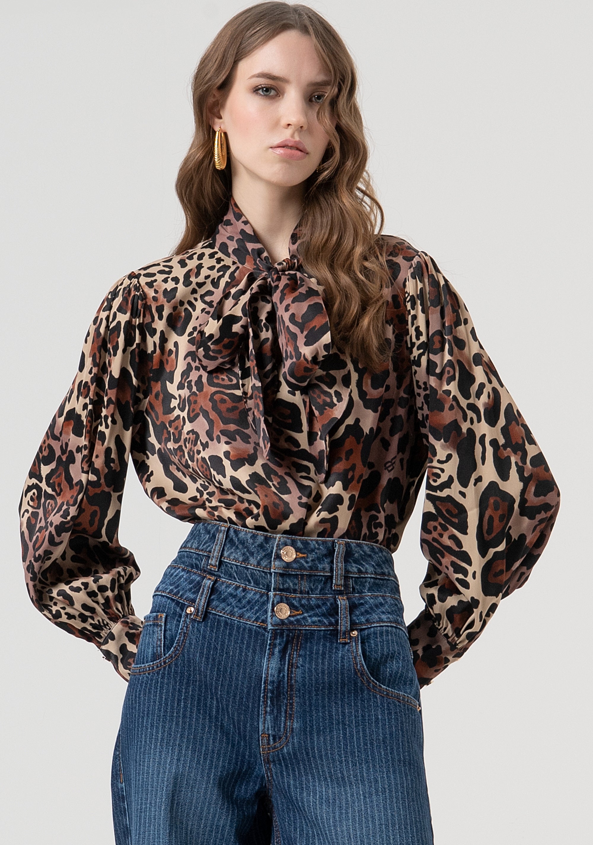 Blusa regular in fantasia animalier FR25WT1023W811L7-M17 Fracomina