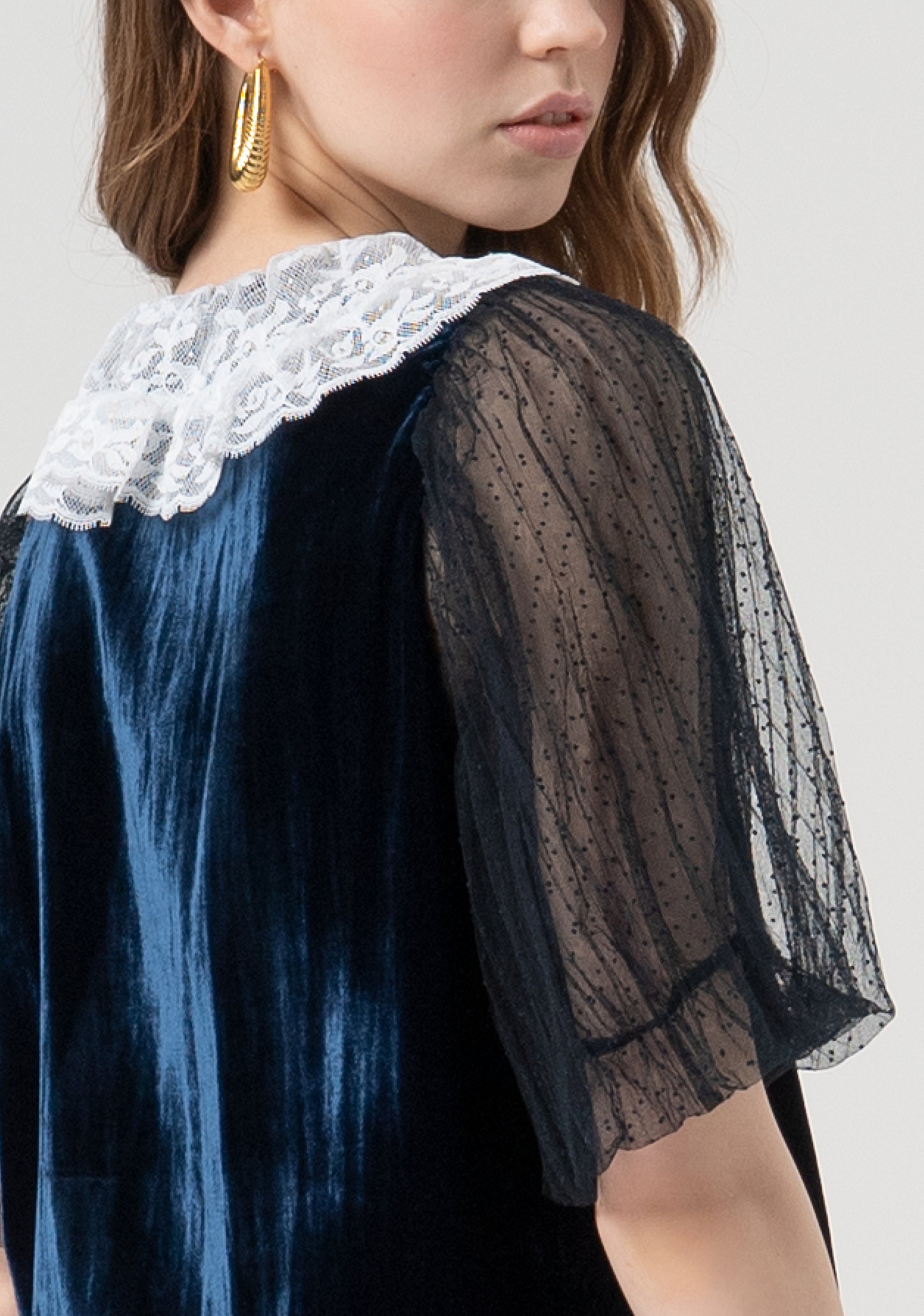 Blusa regular in velluto con seta FR25WT3037J48701-270 Fracomina