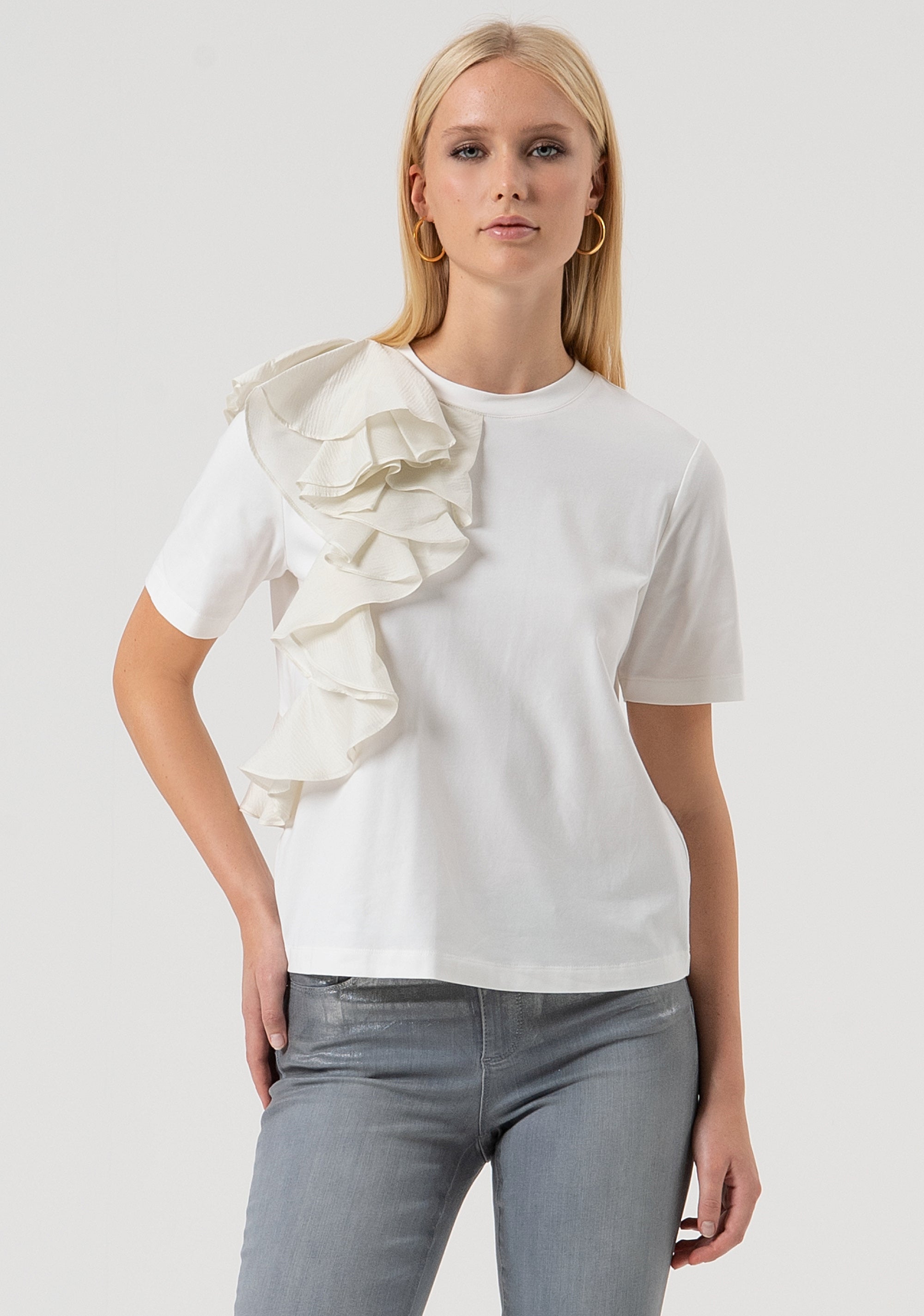 T-shirt regular in jersey con rouches sul lato destro FR25WT3039J40101-108 Fracomina