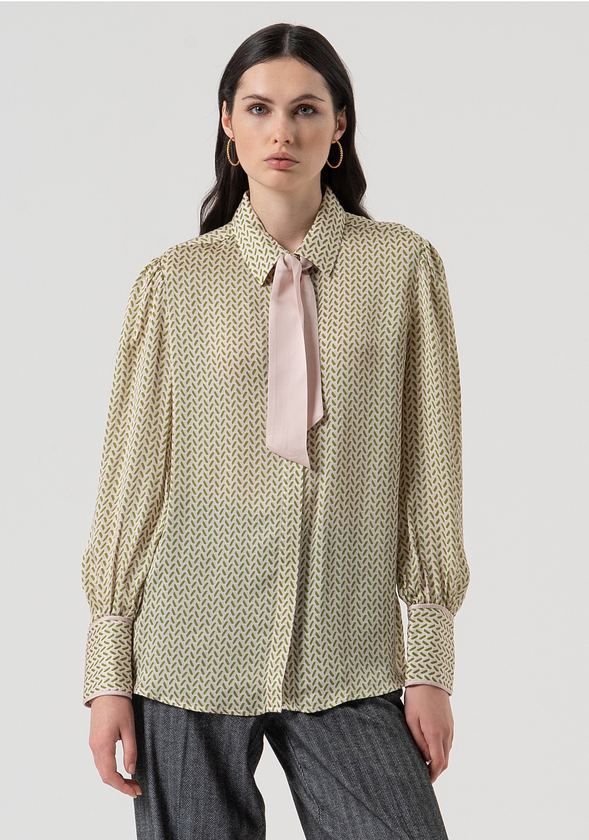 Camicia regular in fantasia geometrica con seta FR25WT6019W807K1-T58 Fracomina