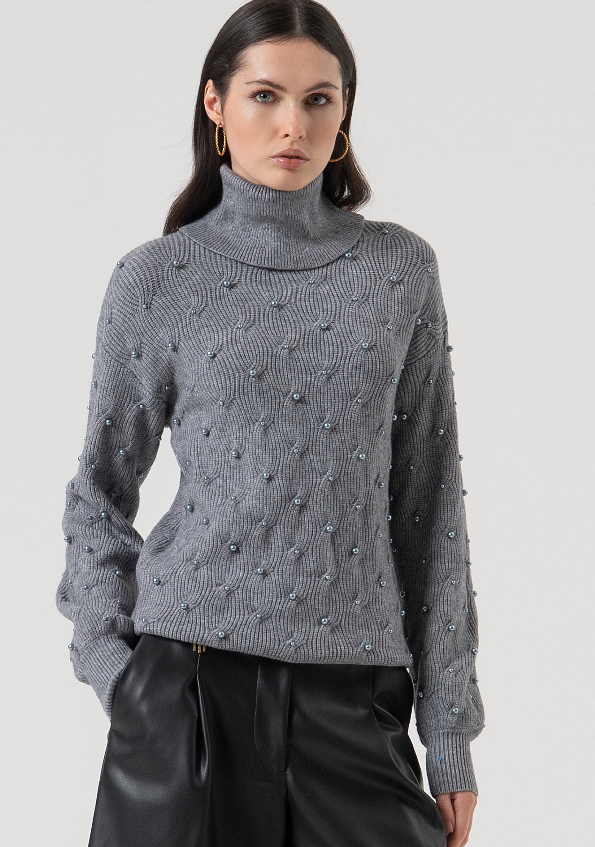 Maglia regular con punto treccia e perle FR25WT7036K502R9-159 Fracomina
