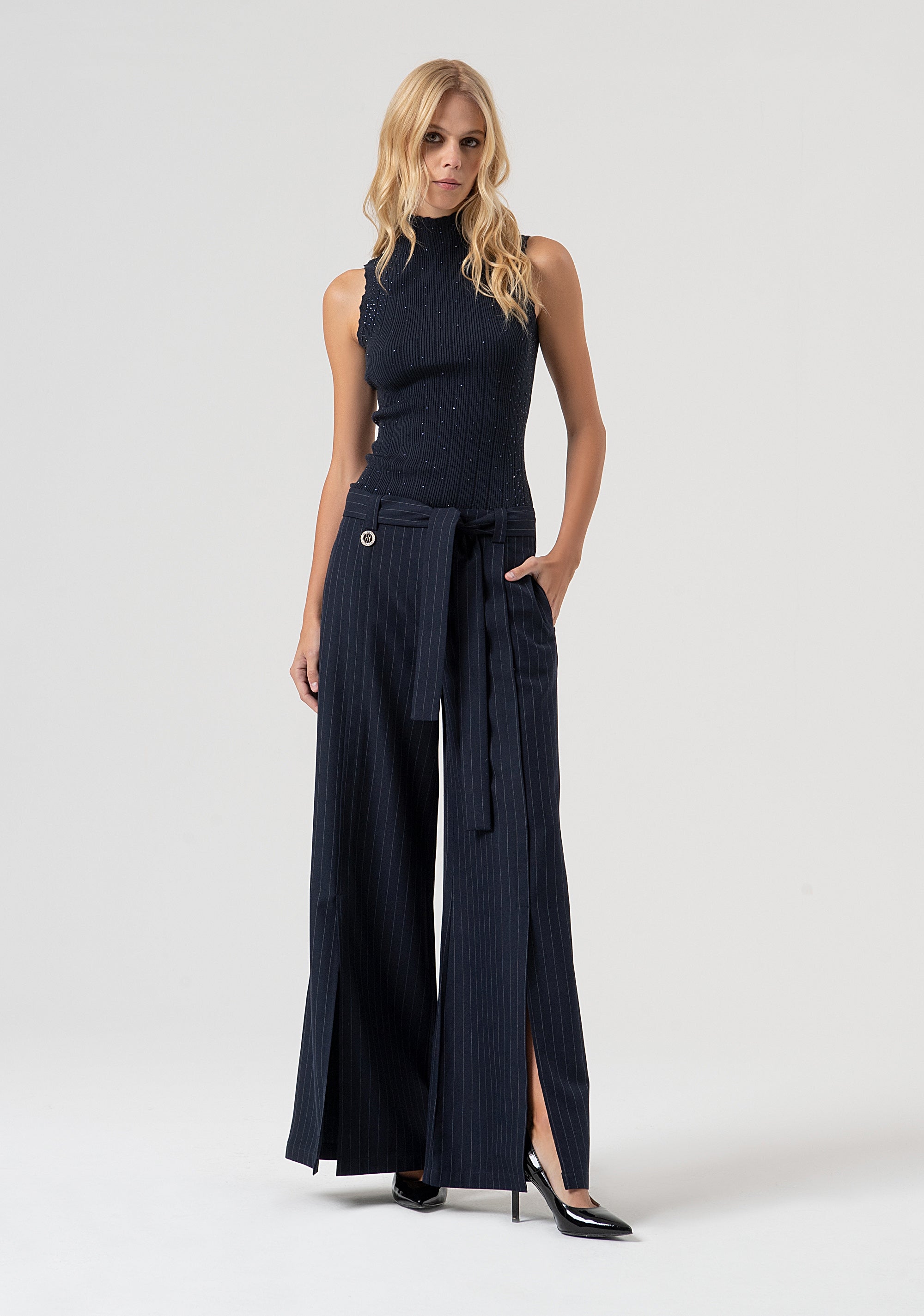 Pantalone flare in tessuto gessato FR25WV3008W813D4-117 Fracomina