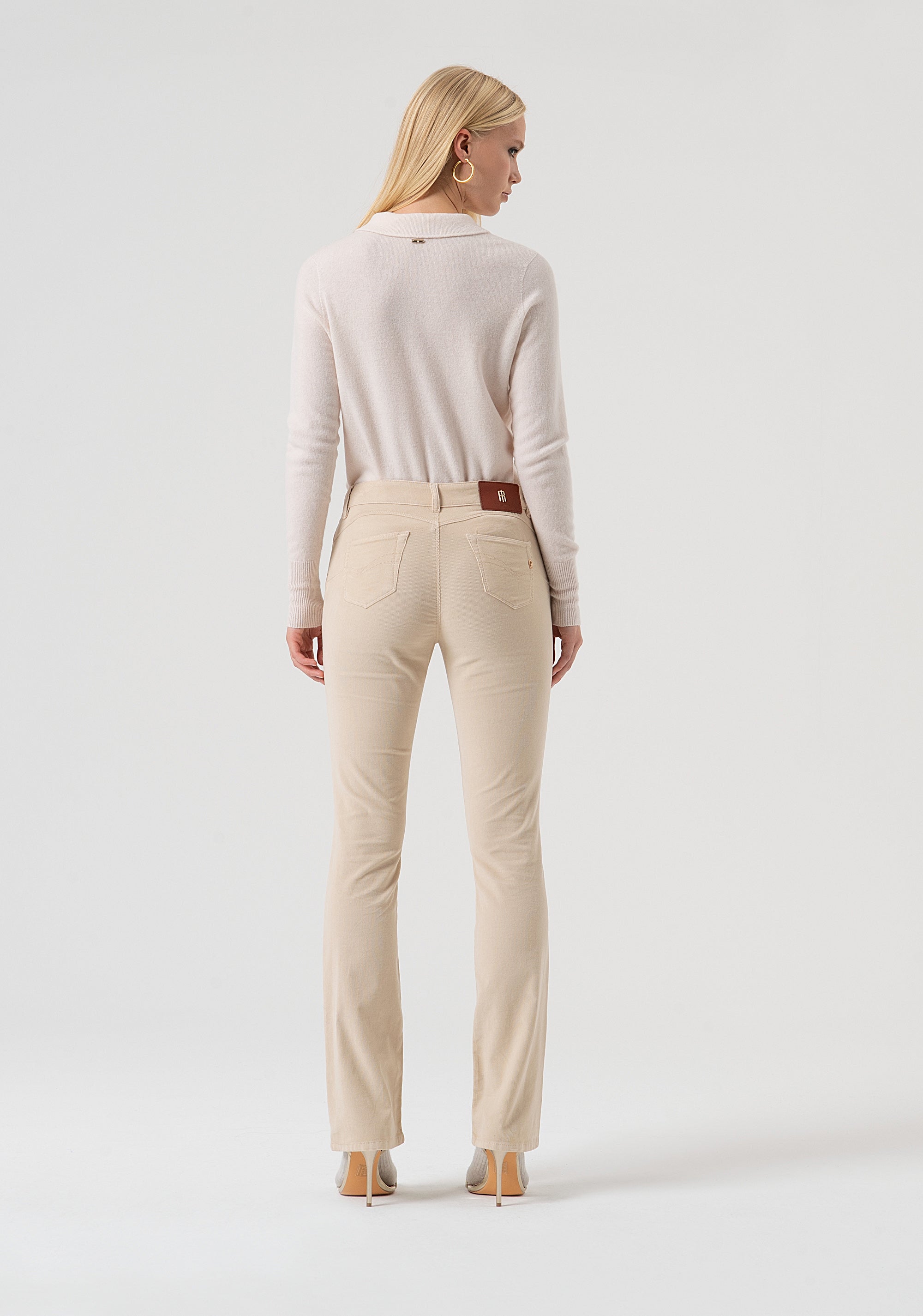 Pantalone bootcut effetto push up in velluto 1000 righe FR25WV8020W56901-508 Fracomina