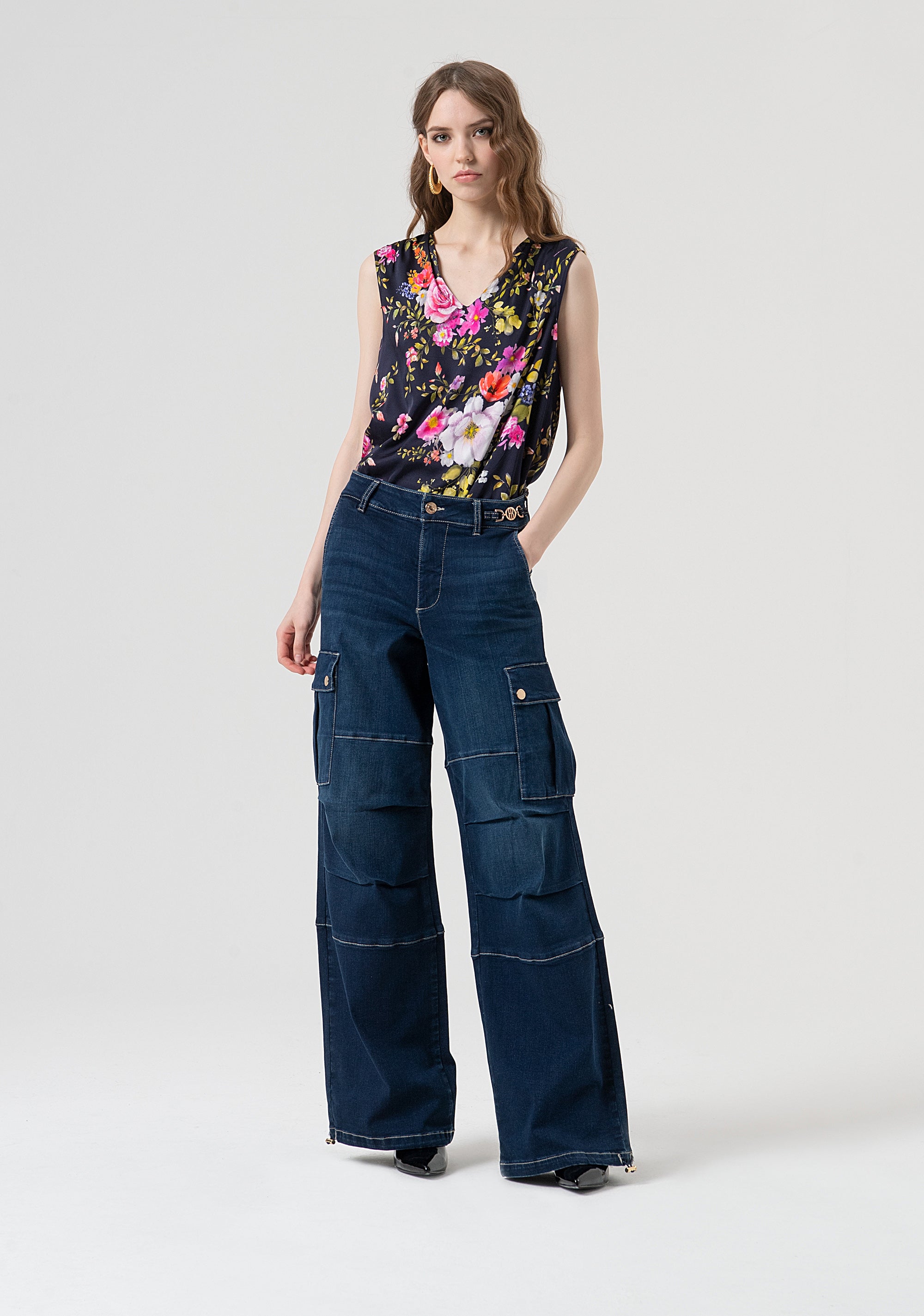 Jeans cargo in denim con lavaggio scuro FR25WVC008D46001-117 Fracomina