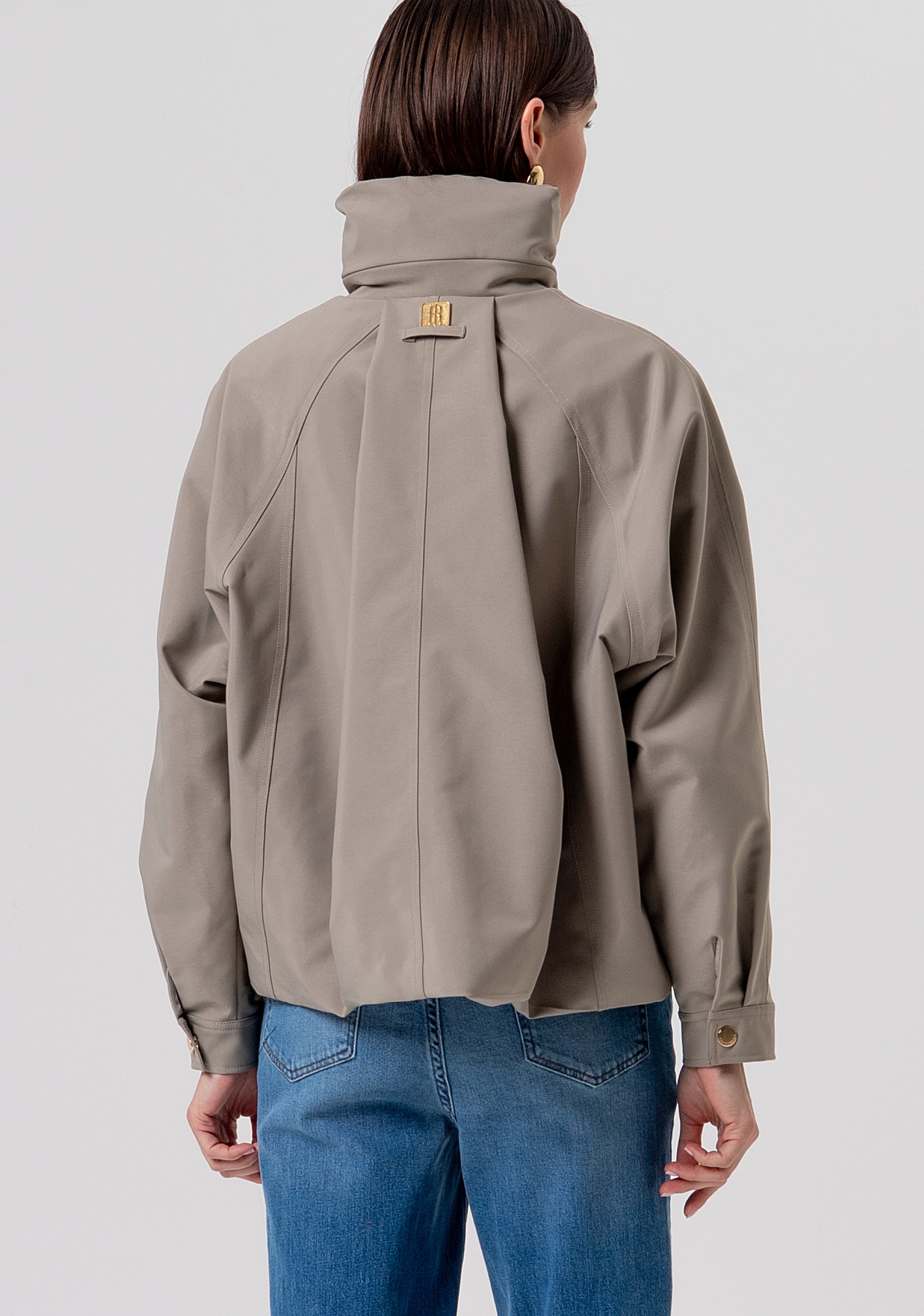 Giacca over in tessuto tecnico FR26SC1007W68101-208 Fracomina