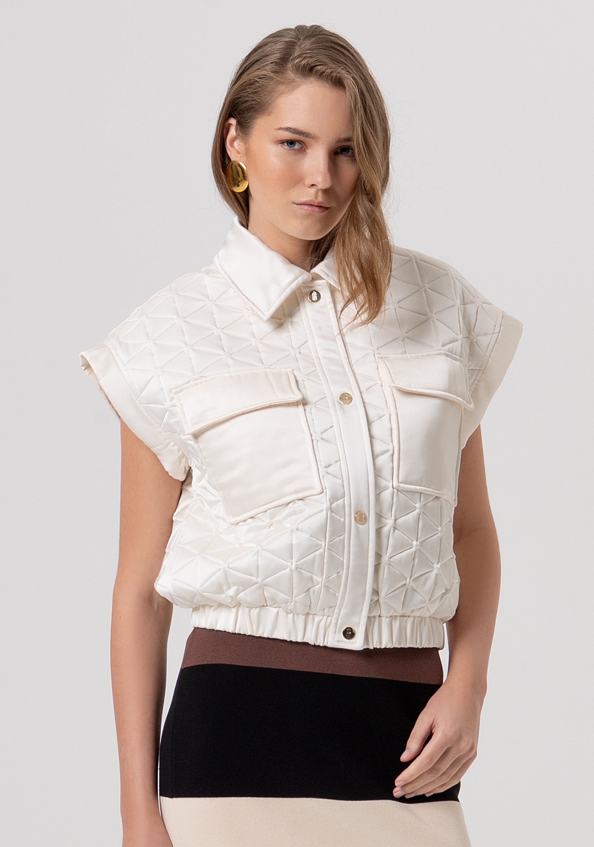 Giacca imbottita senza maniche con tasconi sul petto FR26SC3004O45301-108 Fracomina