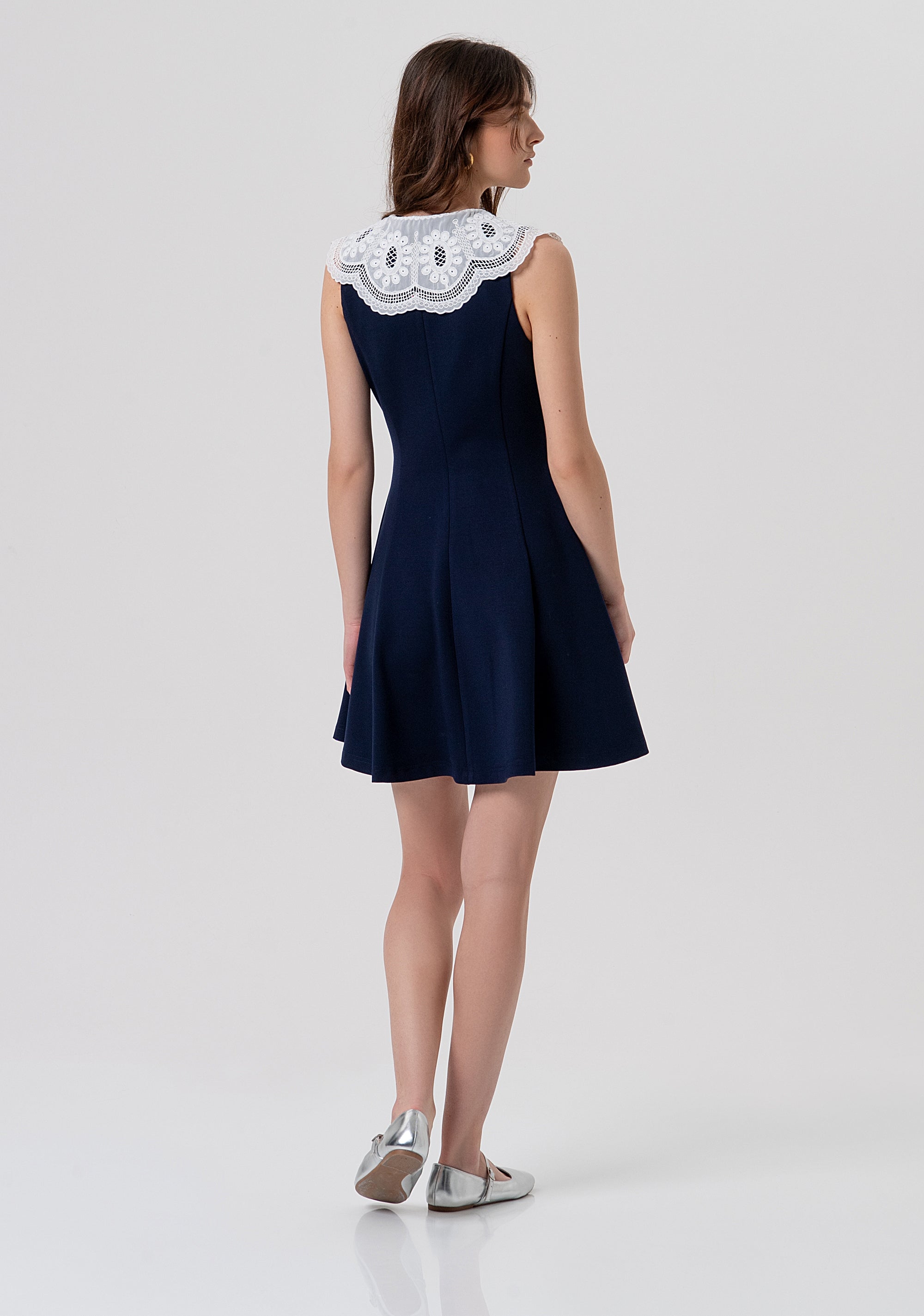 Abito senza maniche con colletto in pizzo FR26SD1005W71601-968 Fracomina