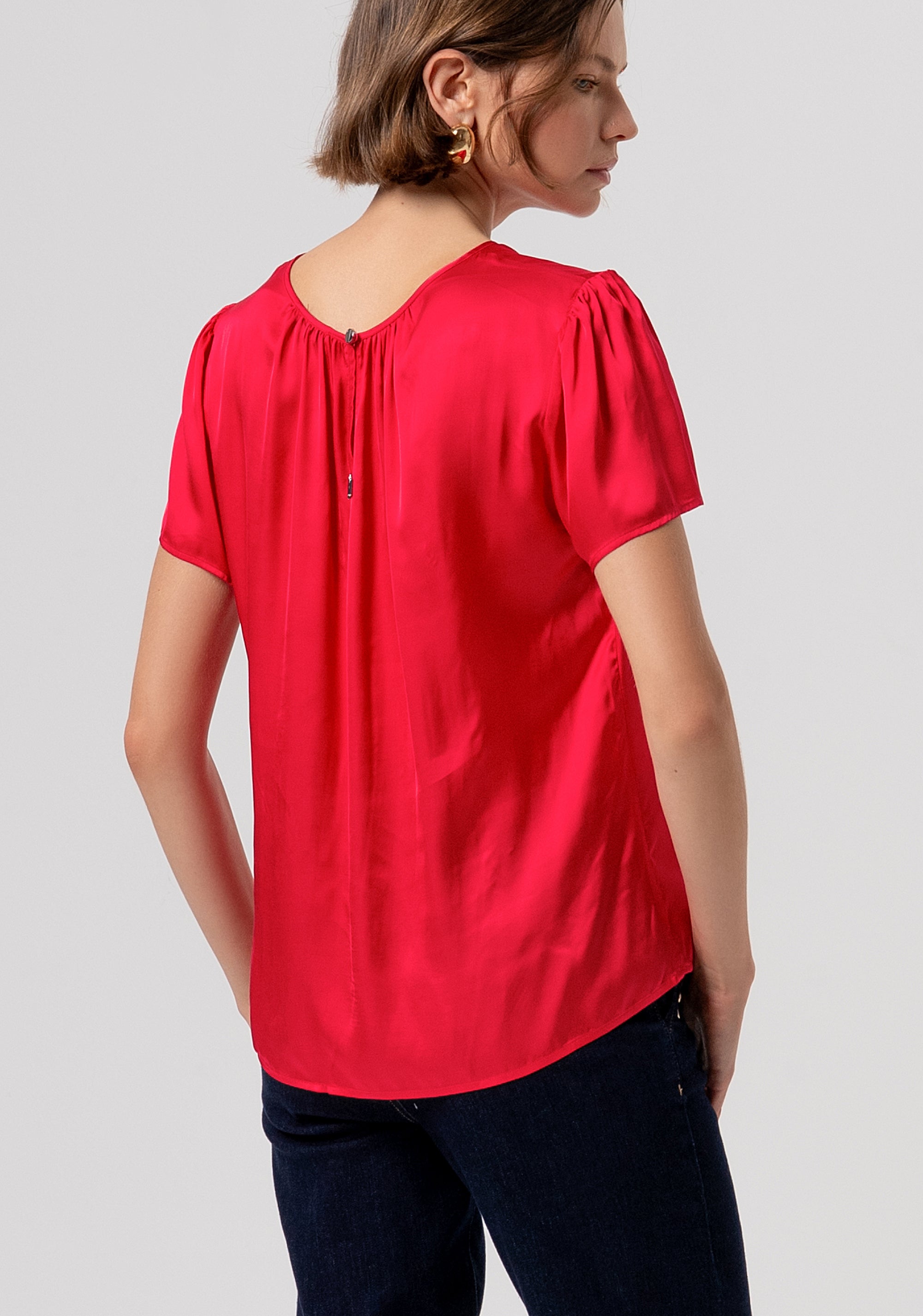 Top regular in raso FR26ST1032W58401-101 Fracomina