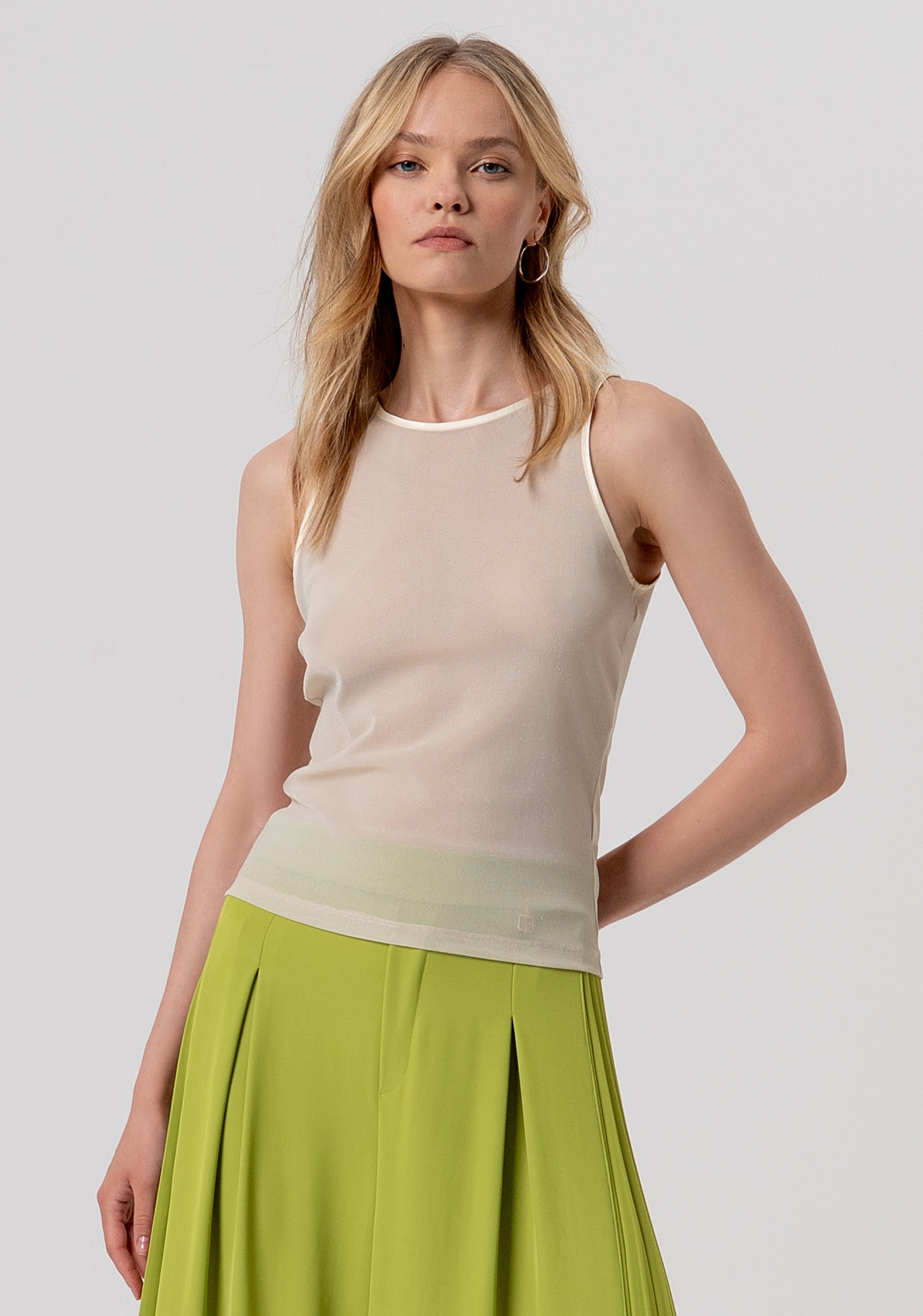 Top slim senza maniche in tulle FR26ST2021J48101-U01 Fracomina