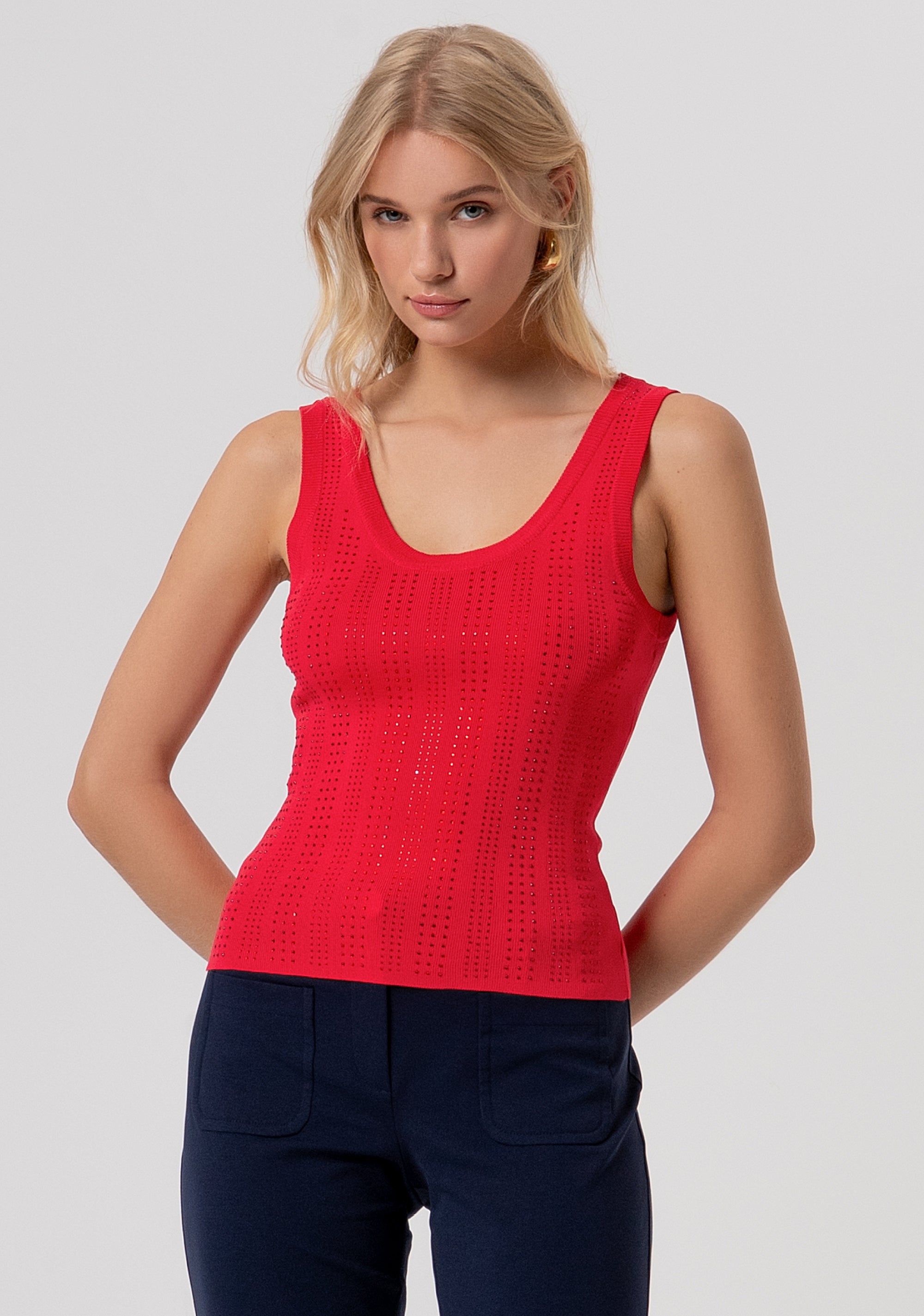 Top slim senza maniche in maglia FR26ST4005K524R9-101 Fracomina