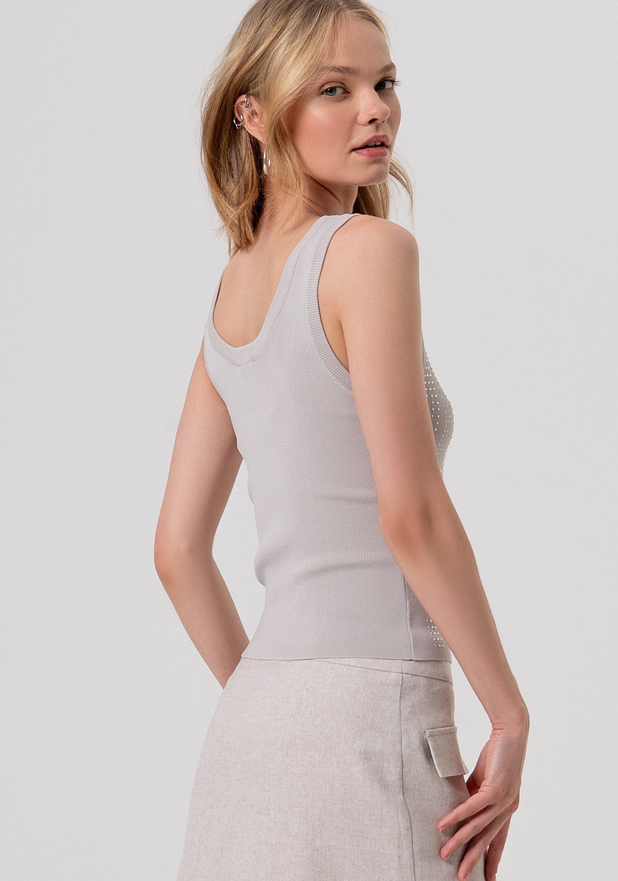 Top slim senza maniche in maglia FR26ST4005K524R9-251 Fracomina