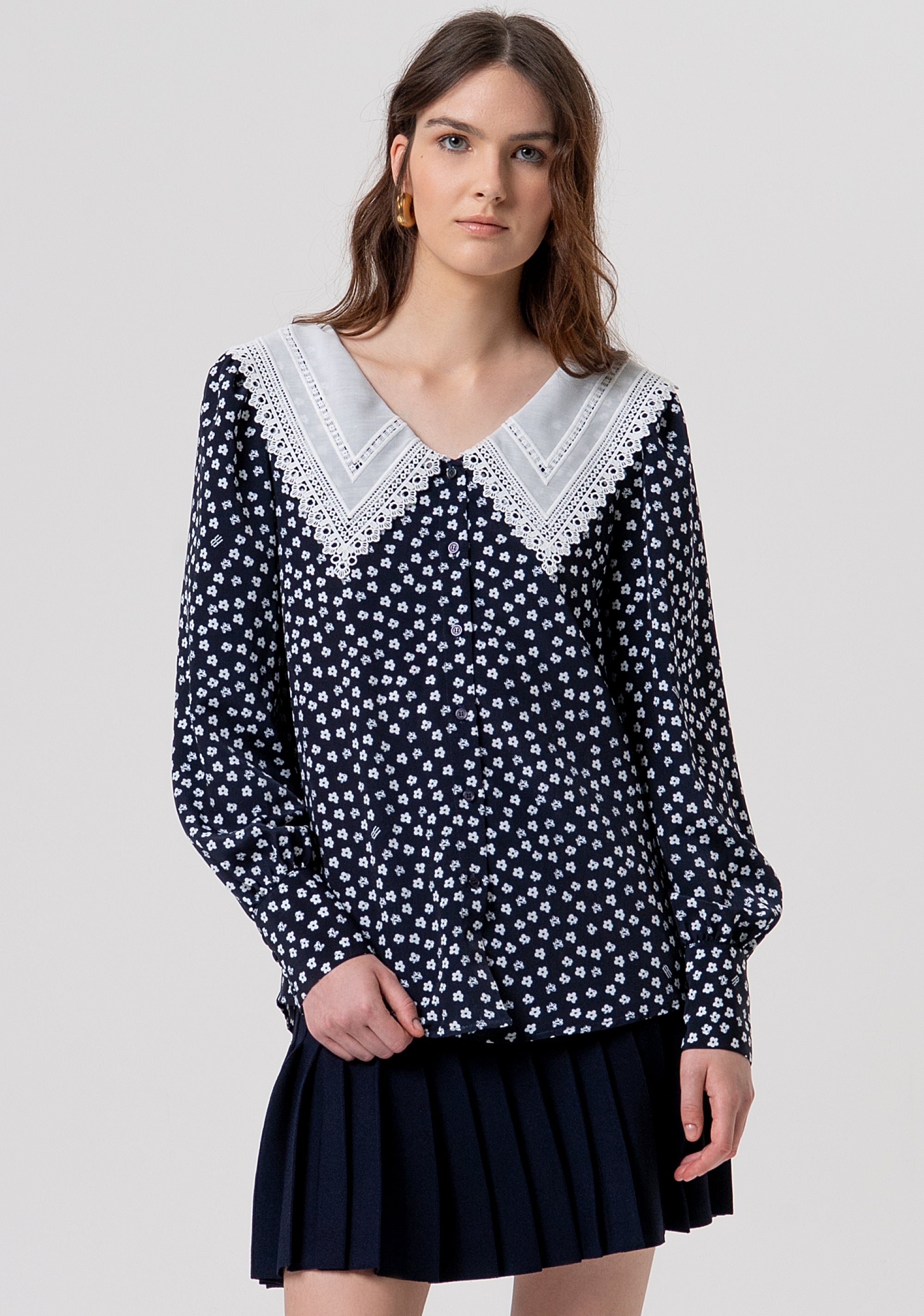 Camicia regular in fantasia floreale FR26ST6037W411T8-270 Fracomina