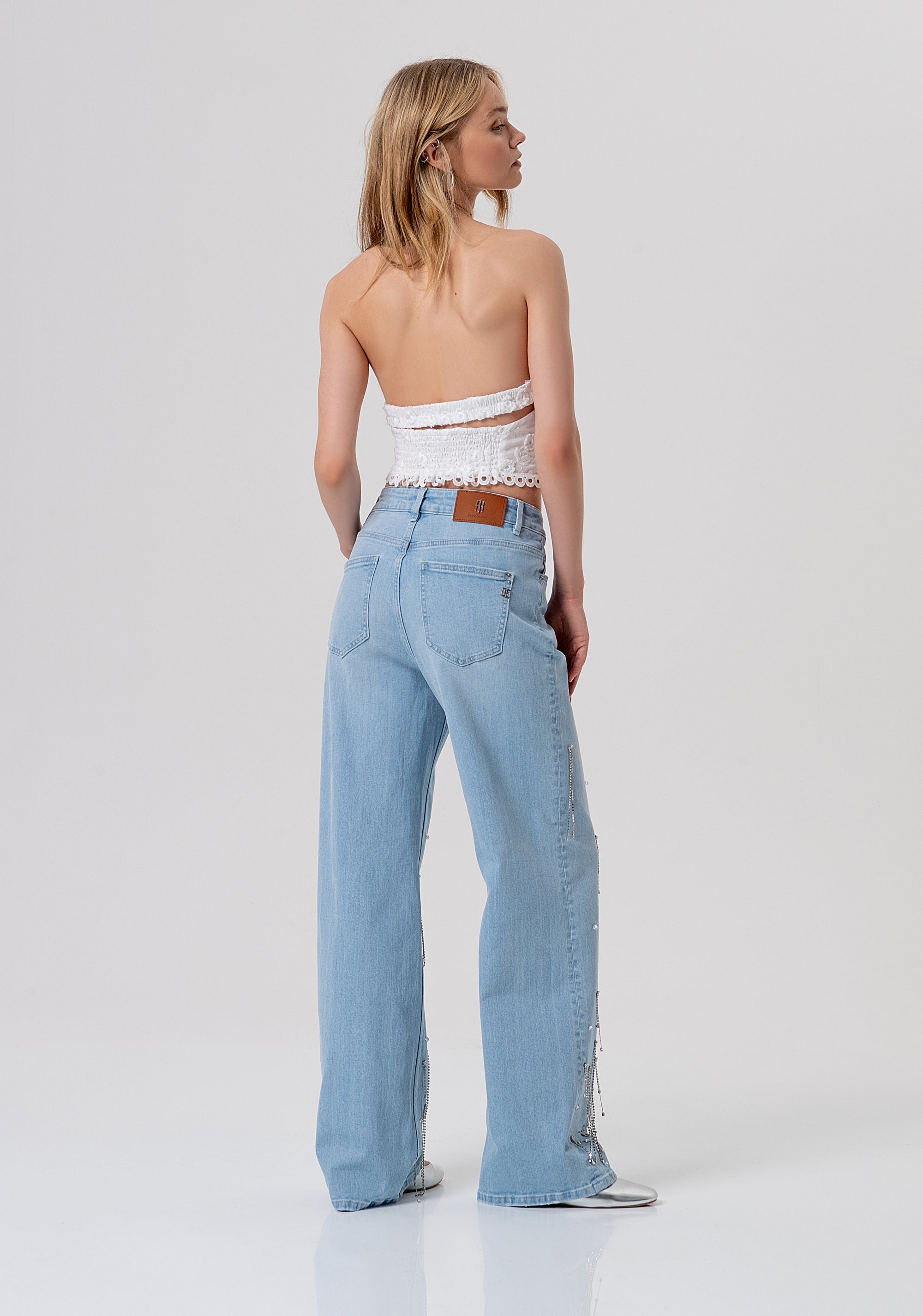 Jeans flare wide leg in denim con lavaggio chiaro FR26SV2008D40103-062 Fracomina