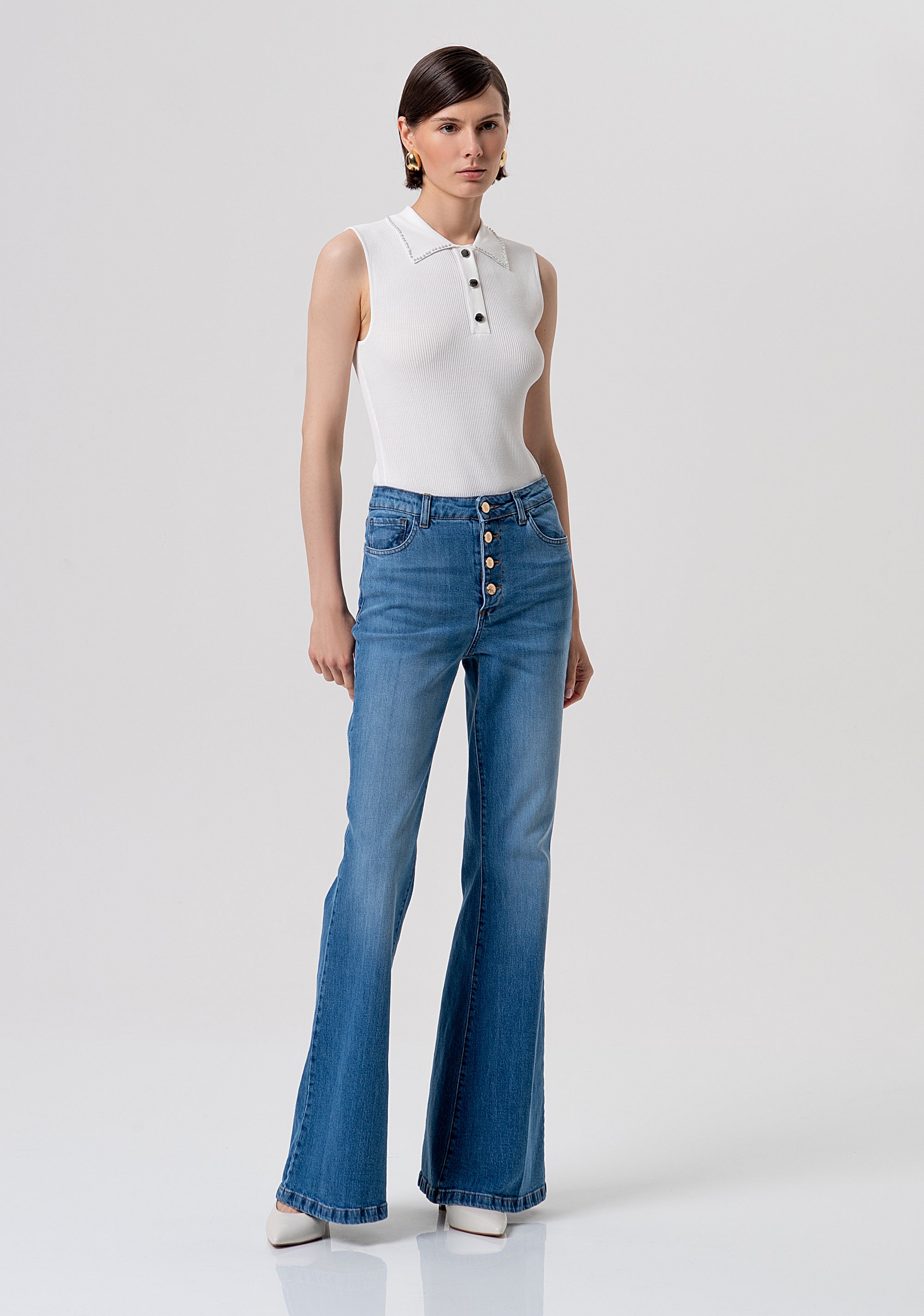 Jeans bootcut in denim con lavaggio medio FR26SVA013D40902-258 Fracomina