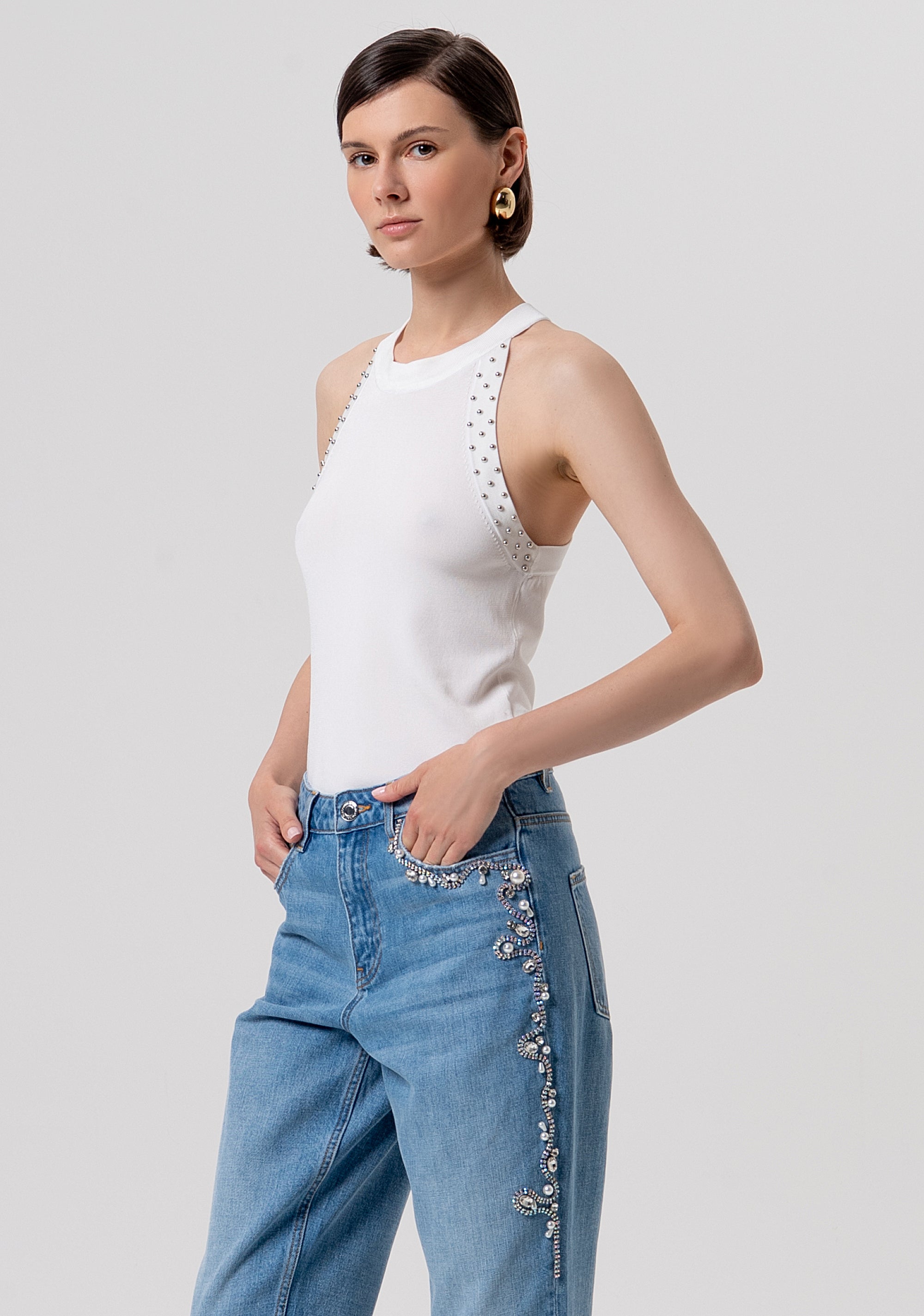 Jeans carrot mom fit in denim con lavaggio medio FR26SVD005D419O1-437 Fracomina