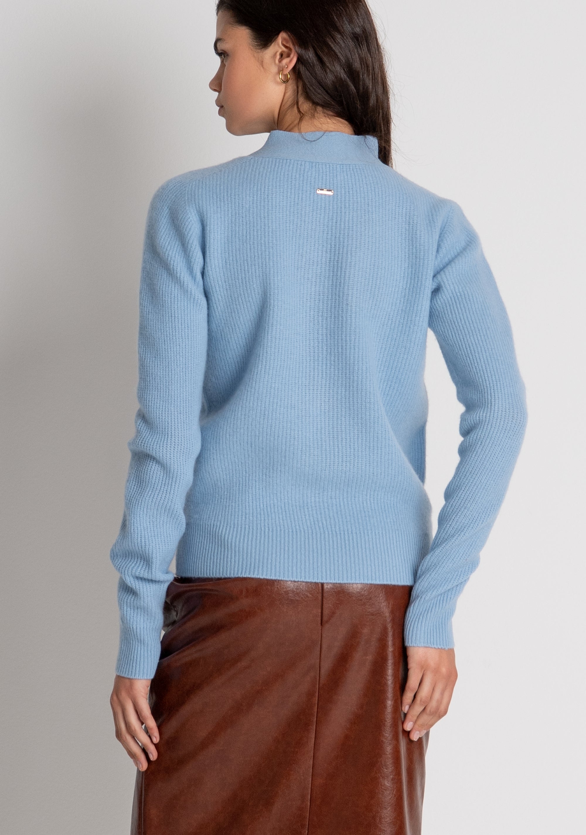 Maglia regular in lana FR26WT7008K47301 FRACOMINA