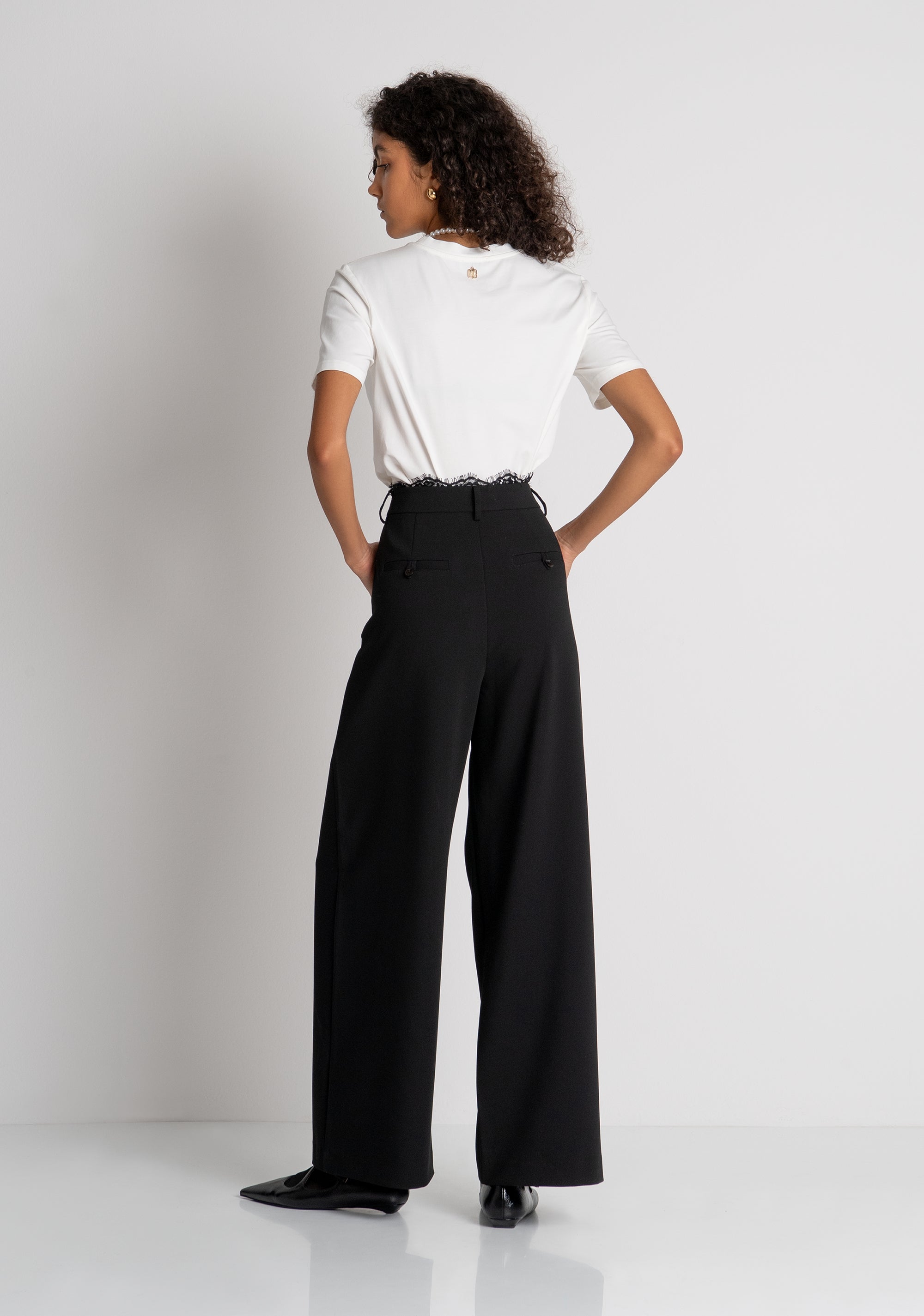 Pantalone carrot con inserto in pizzo FR26WV3005W84901 FRACOMINA
