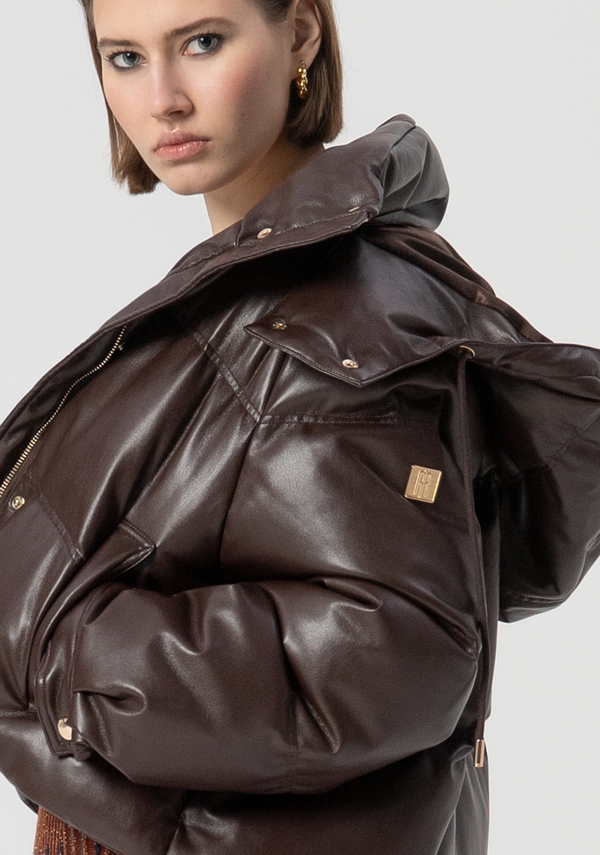 Piumino cropped con cappuccio FS25WC3002P41101-091 Fracomina