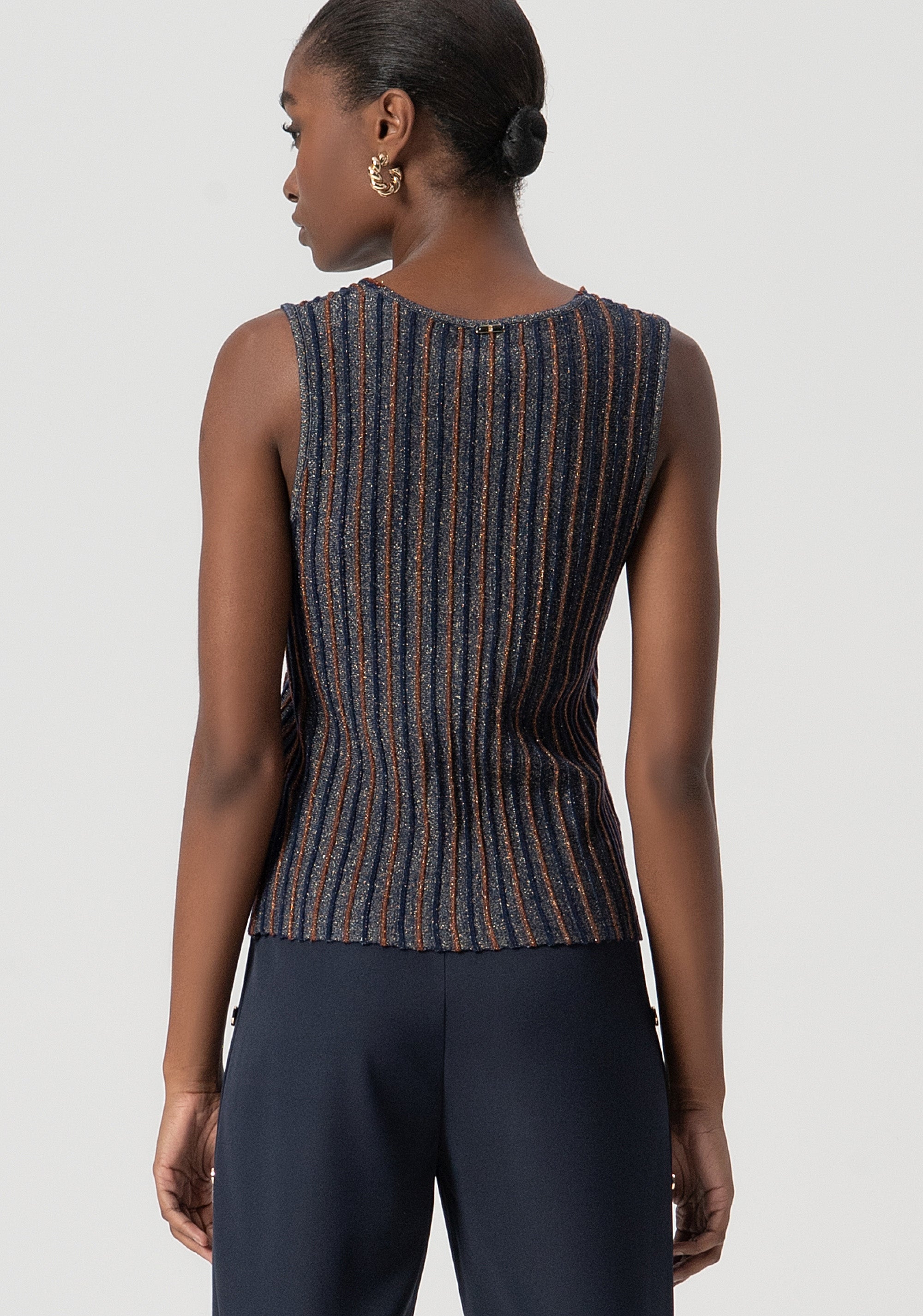 Top senza maniche in maglia con lana e lurex FS25WT4003K558Q7-M23 Fracomina