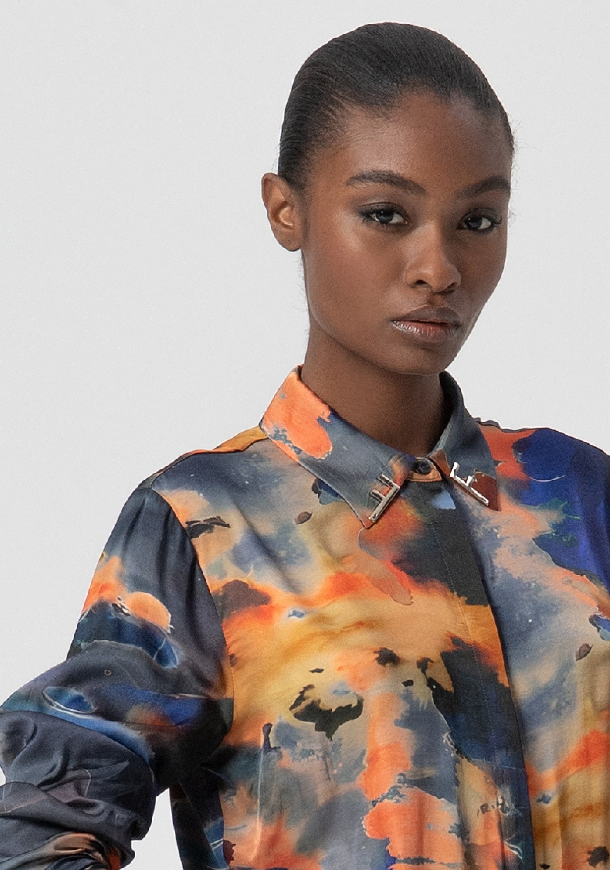 Camicia regular in fantasia astratta FS25WT6010W651K5-210 Fracomina