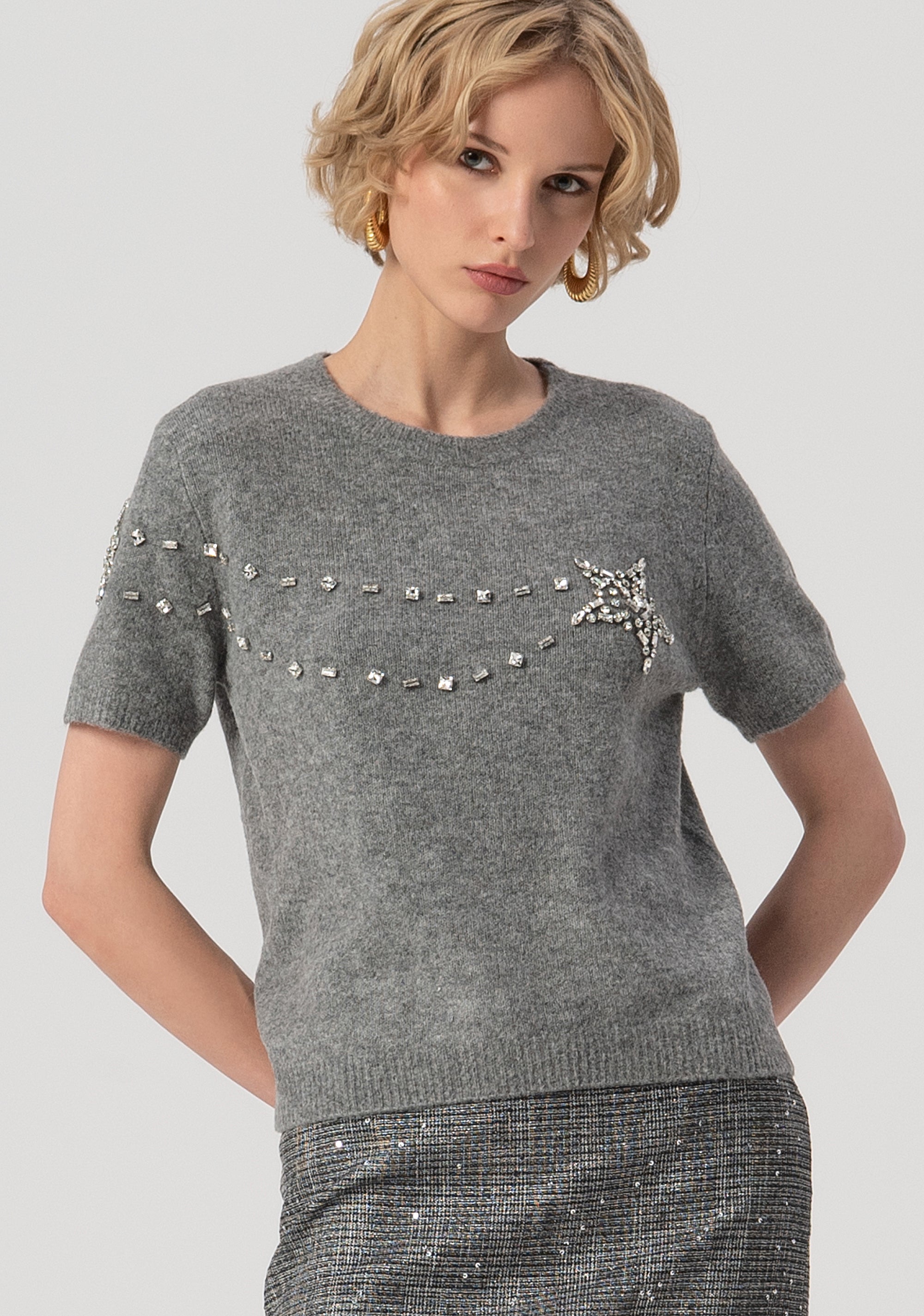 Maglia maniche corte con applicazione stella con pietre luminose FS25WT7003K560R9-156 Fracomina