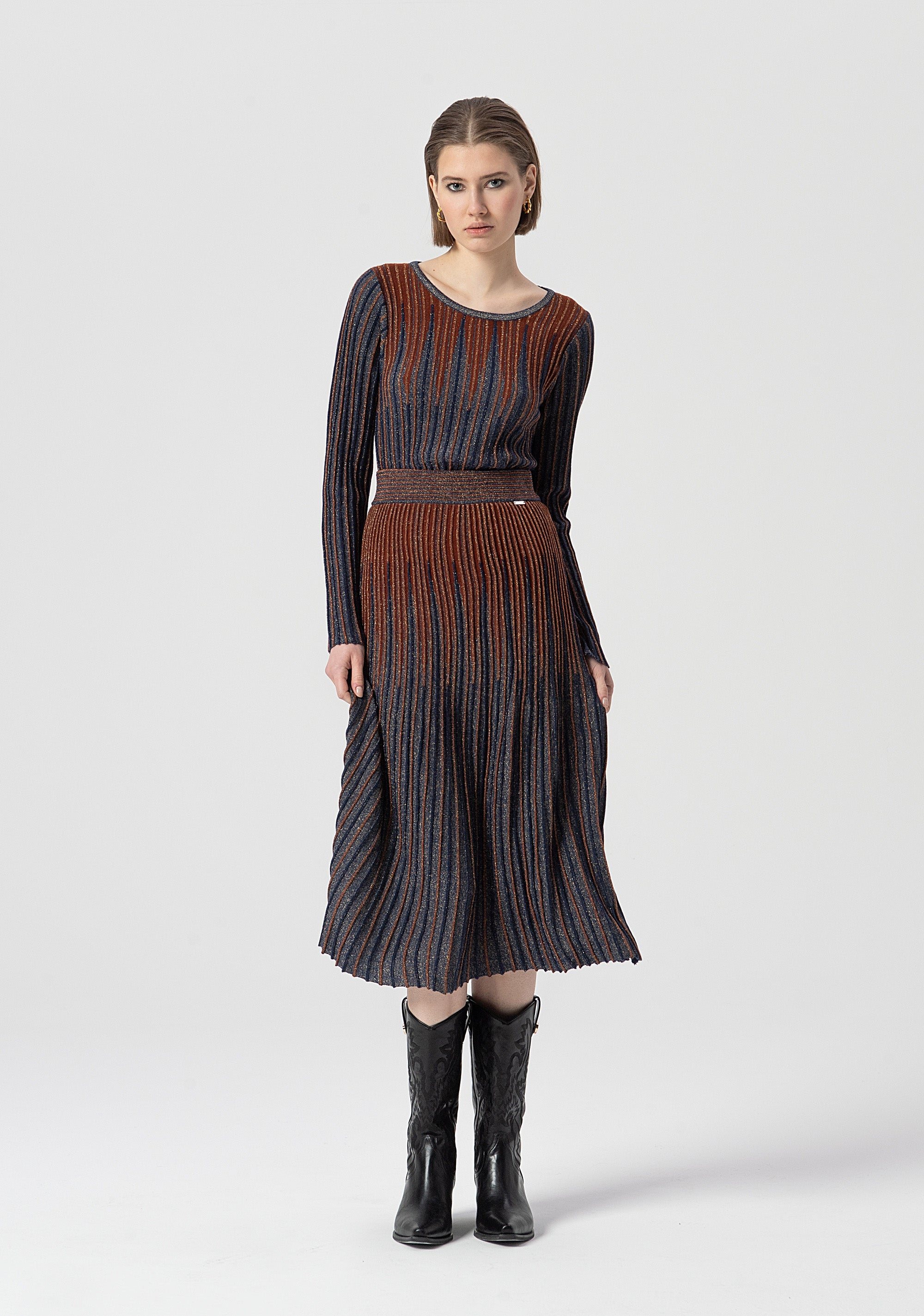 Maglia slim a coste con lana e lurex FS25WT7007K558Q7-M23 Fracomina