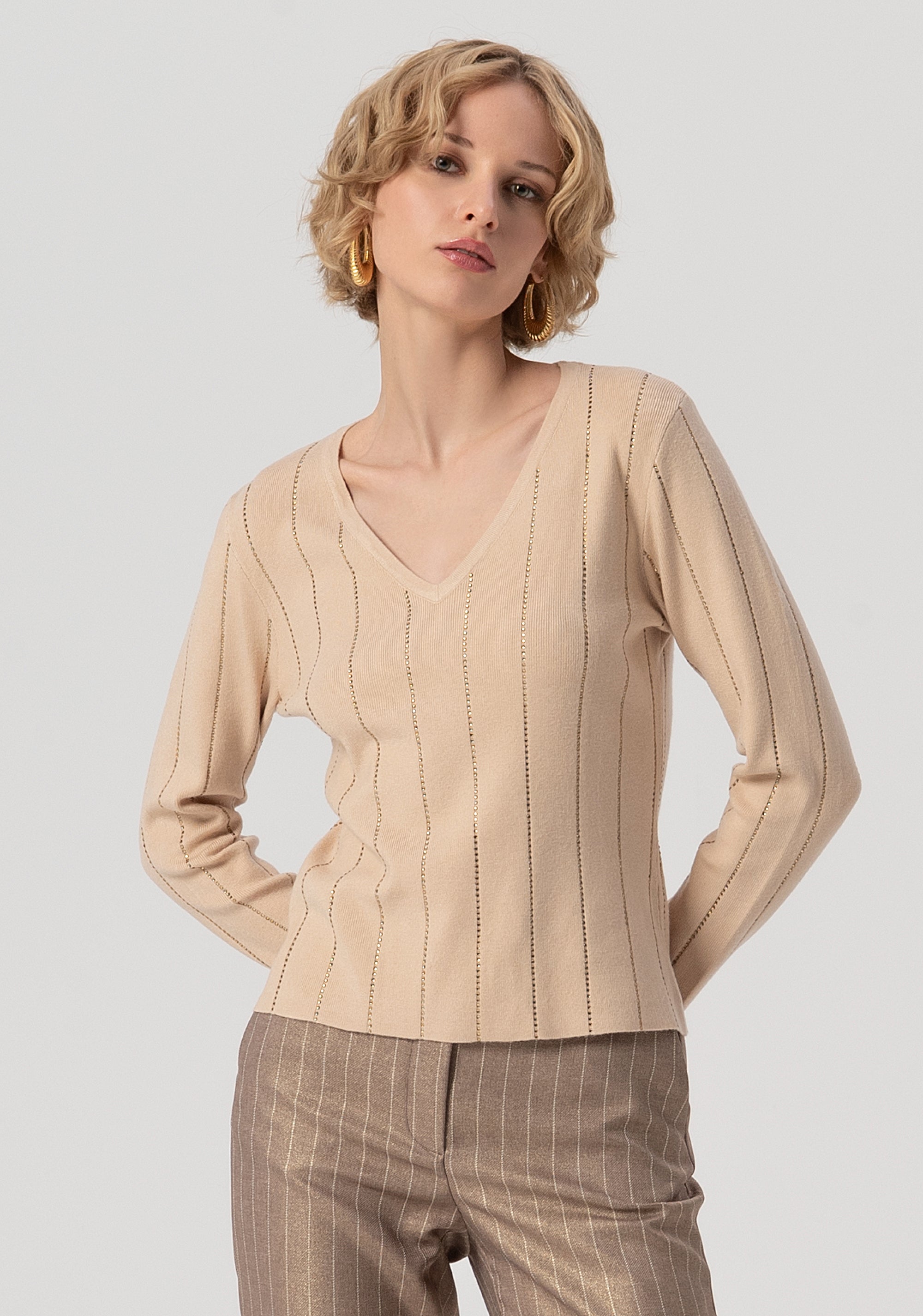 Maglia slim a coste con strass applicati FS25WT7030K50401-050 Fracomina