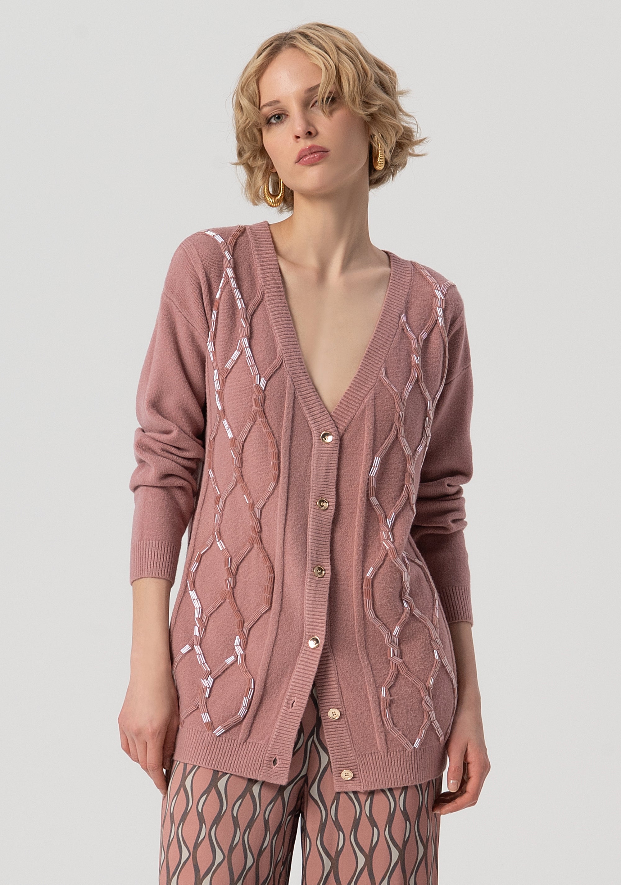 Cardigan over con punto treccia e baguette applicate FS25WT8007K50201-238 Fracomina