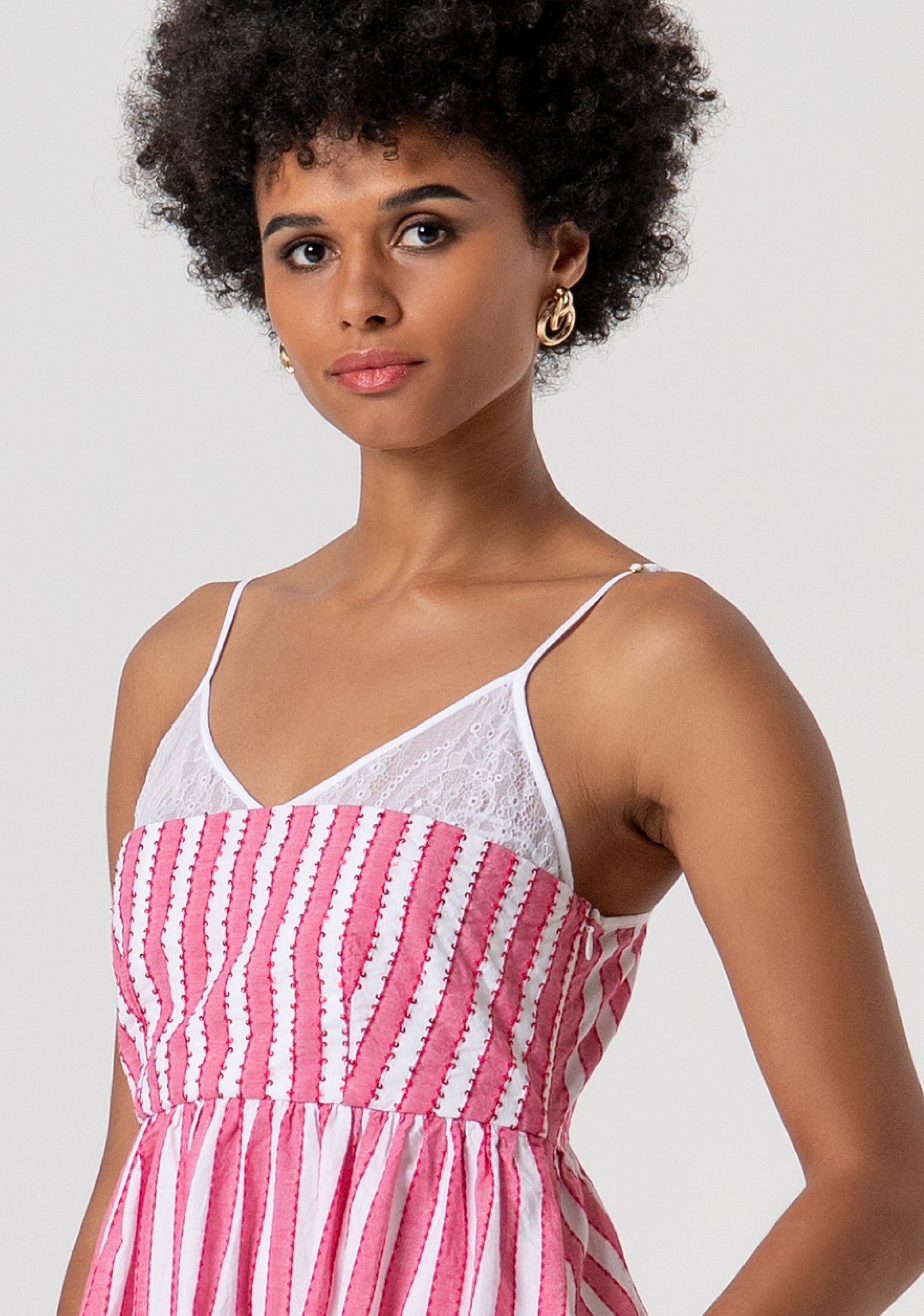 Abito senza maniche mini con inserti in pizzo FS26SD1003W400N8-N10 Fracomina