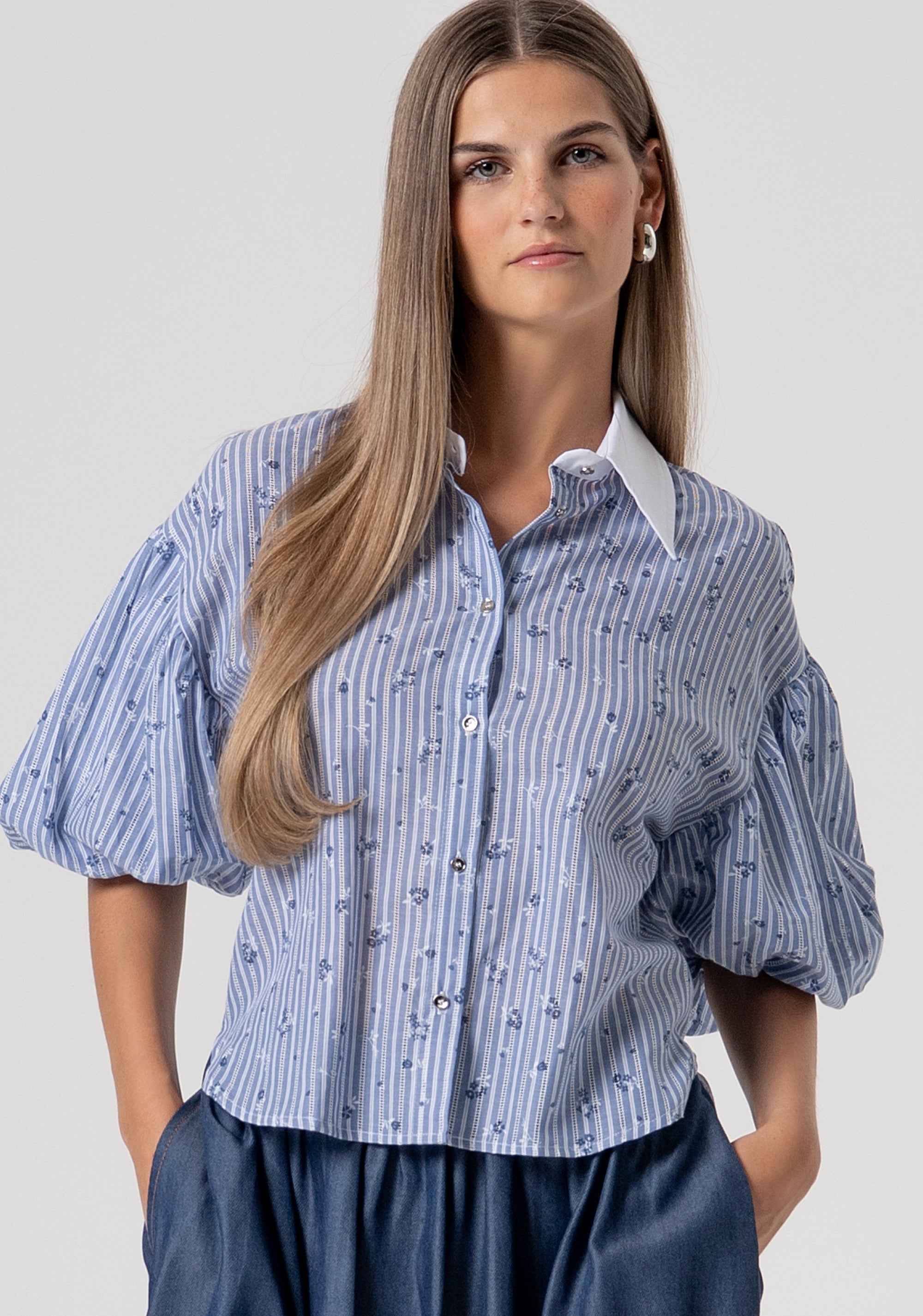 Camicia regular in cotone a righe FS26ST6012W400N8-L62 Fracomina