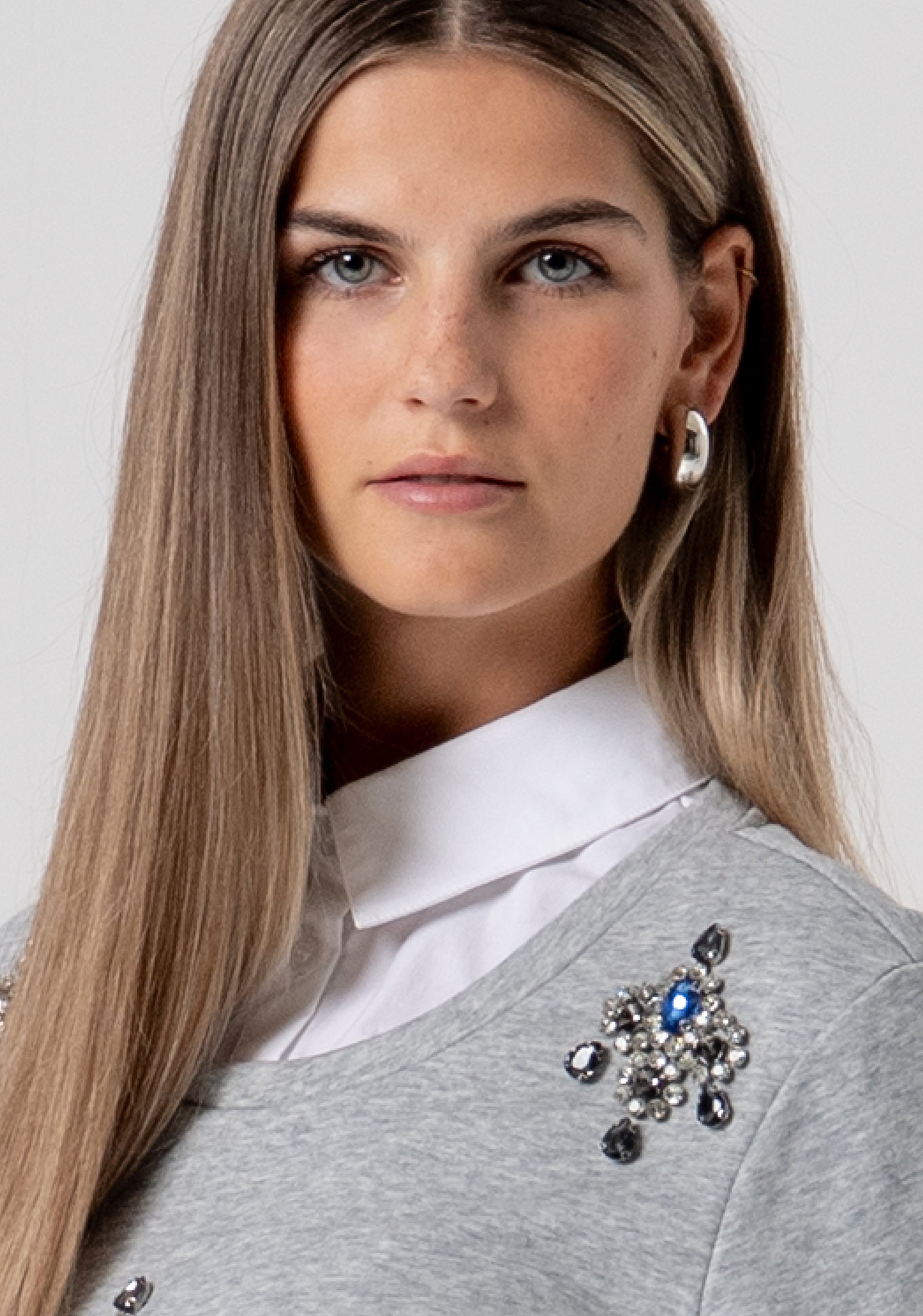 Felpa cropped con applicazioni gioiello FS26ST9001F408R9-156 Fracomina