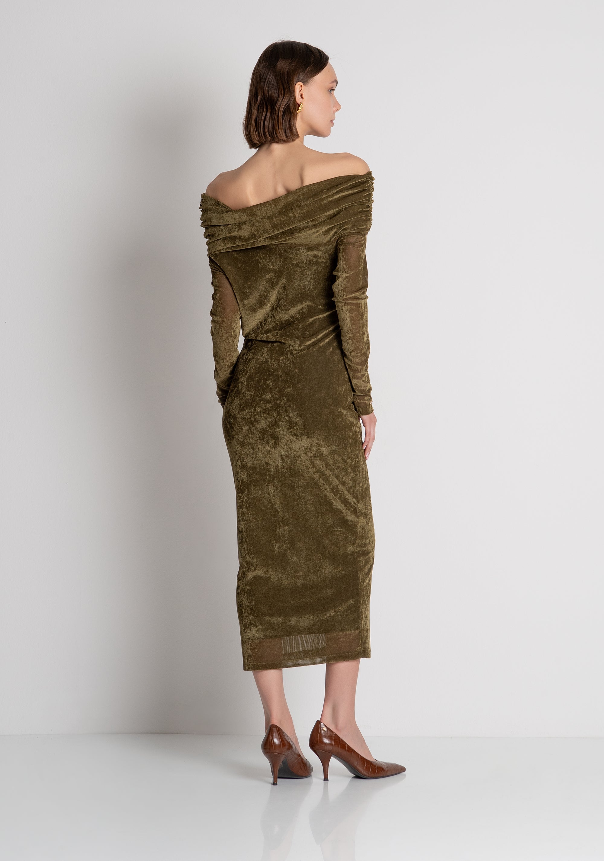 Abito slim midi in velluto FRACOMINA — immagine 3 di 5